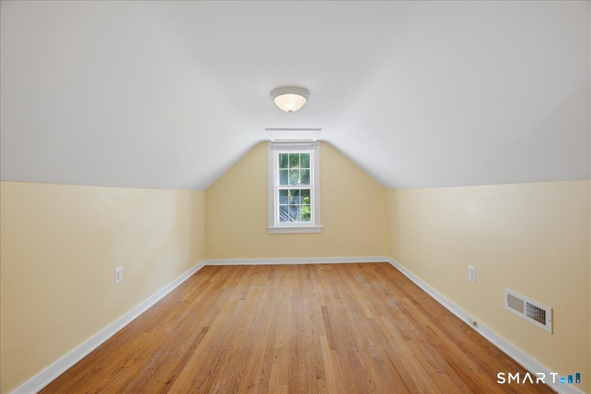101 Hamburg Road photo 32