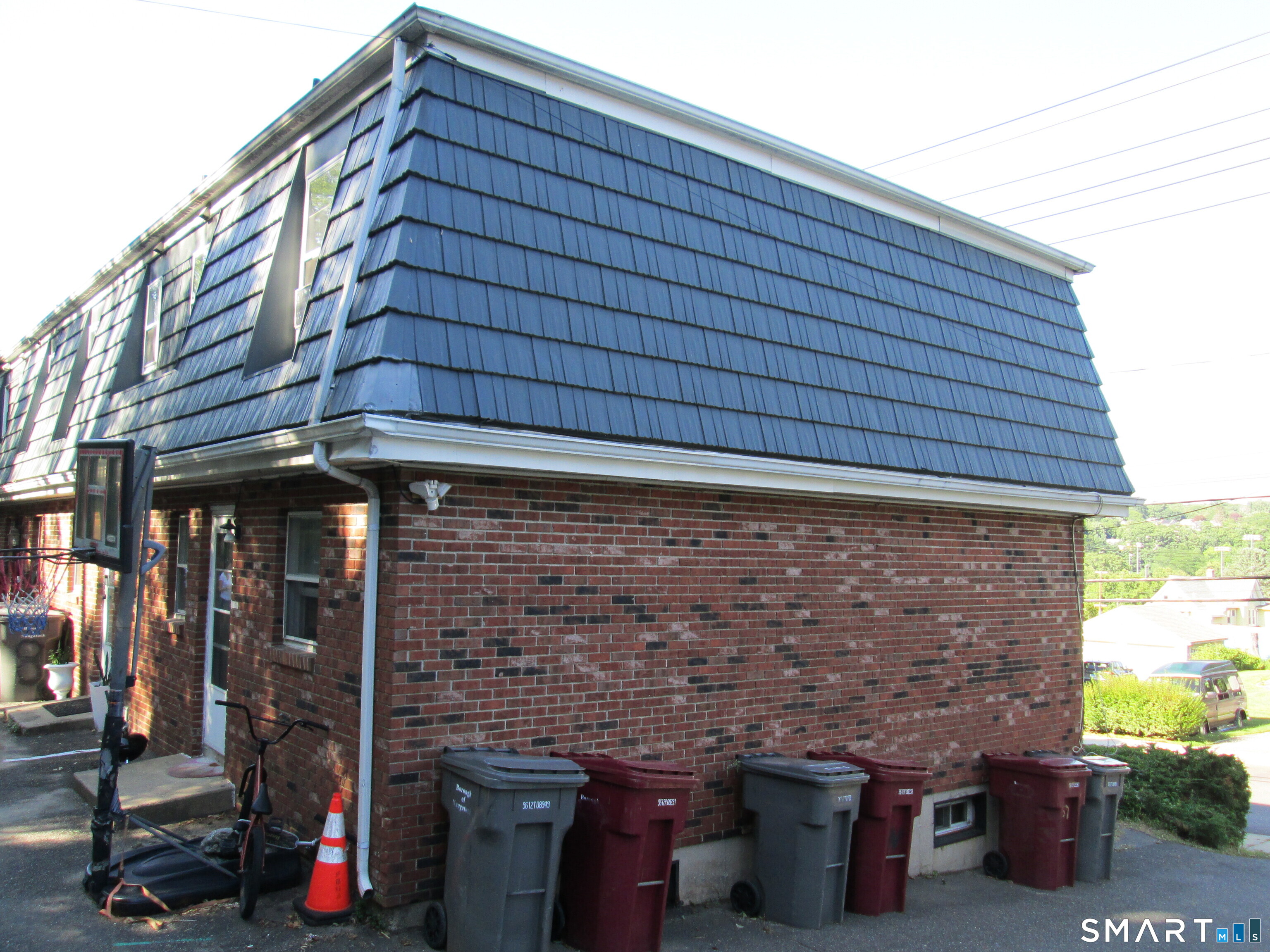 Homes for sale in Naugatuck, CT | 157 Cherry St #4, Naugatuck, CT 06770 | MLS# 24192837