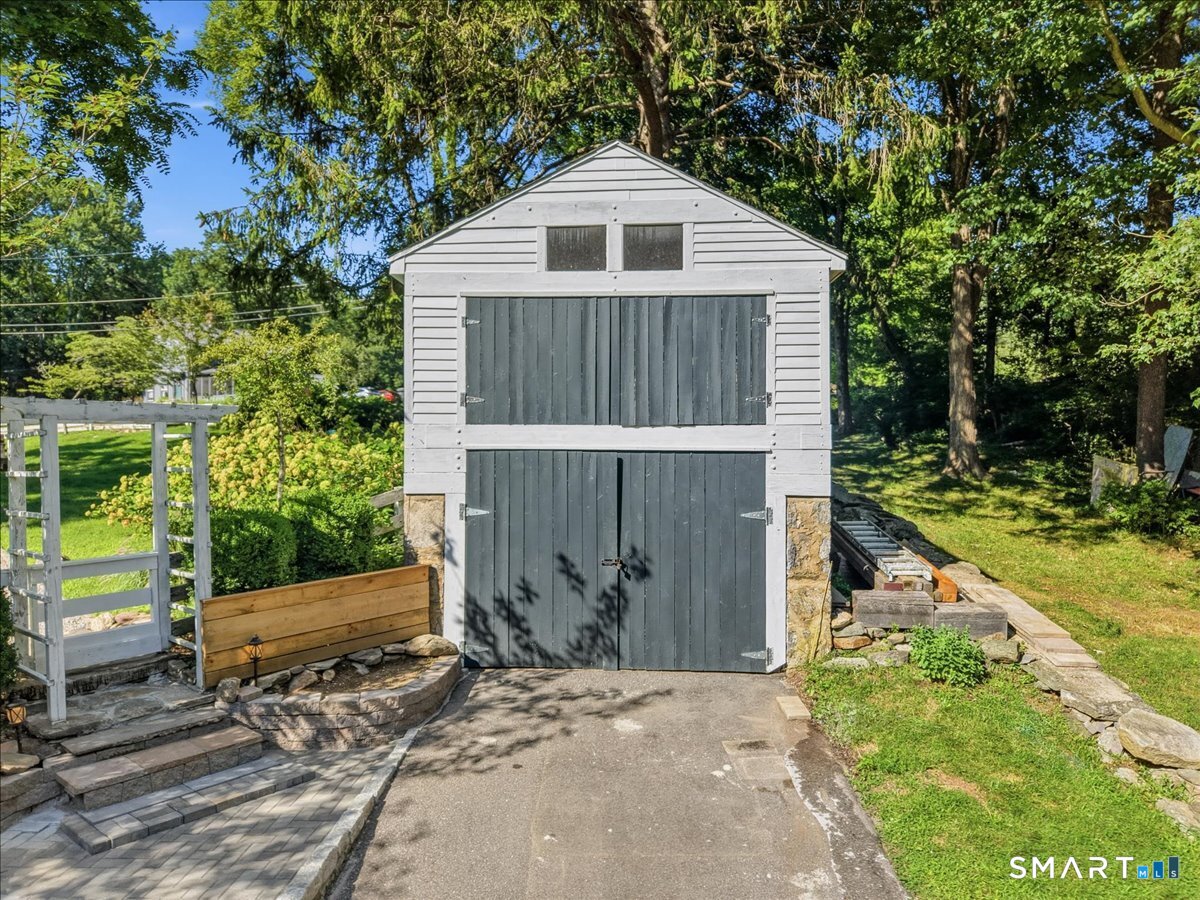 101 Hamburg Road photo 10