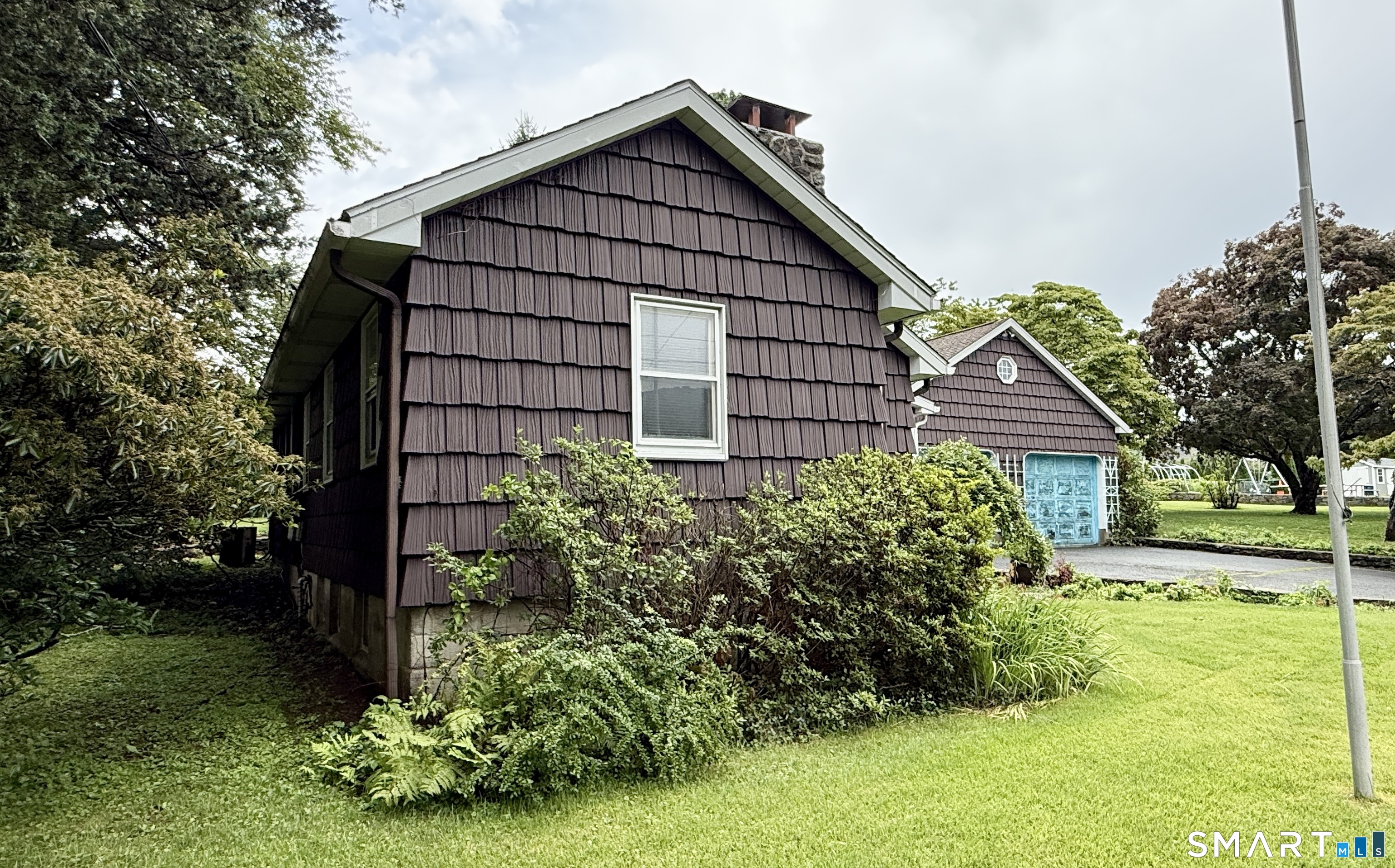 Homes for sale in New Fairfield, CT | 22 Southview Rd, New Fairfield, CT 06812 | MLS# 24192914