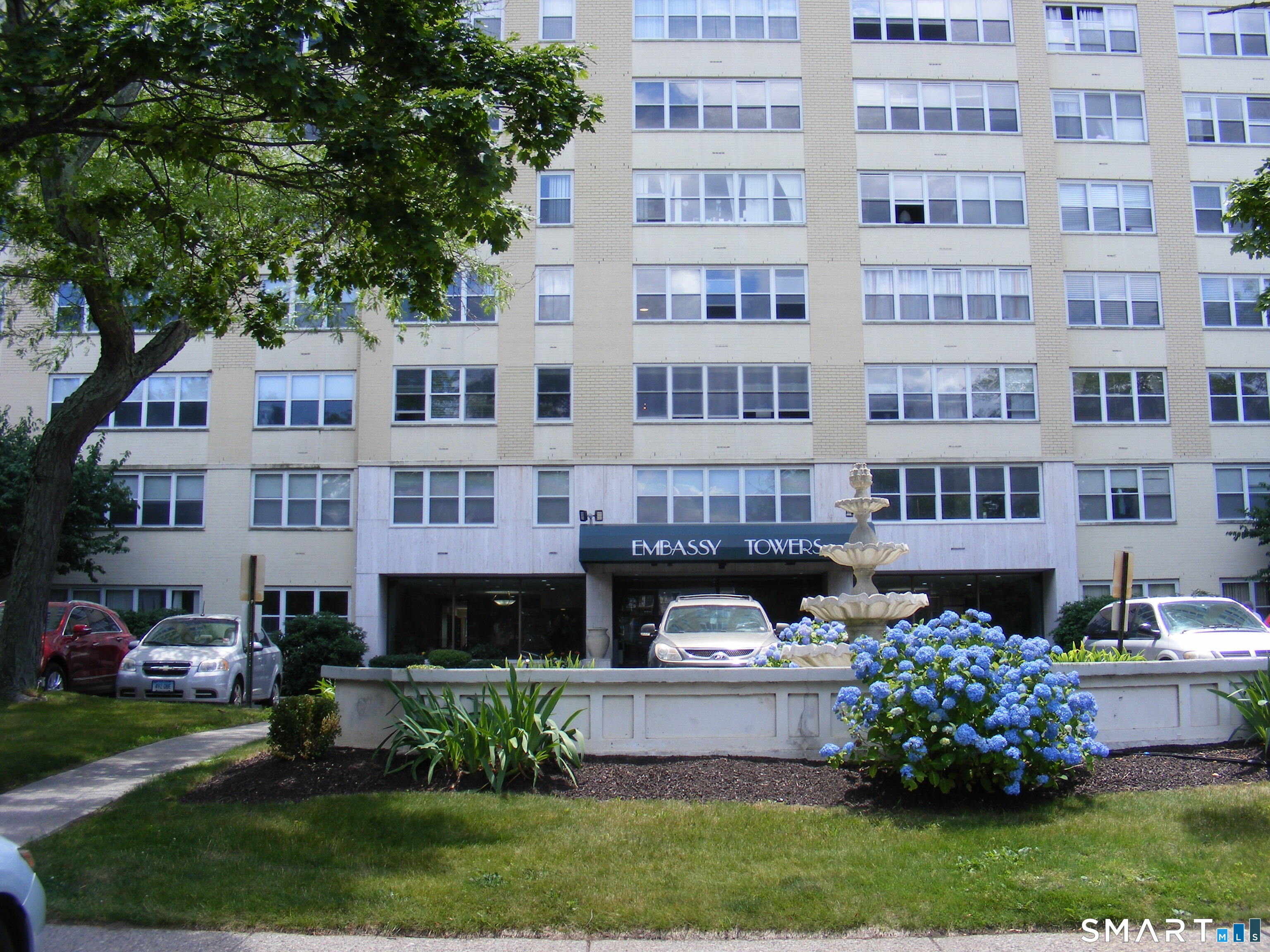 Homes for sale in Bridgeport, CT | 2625 Park Ave #10H, Bridgeport, CT 06604 | MLS# 24187251