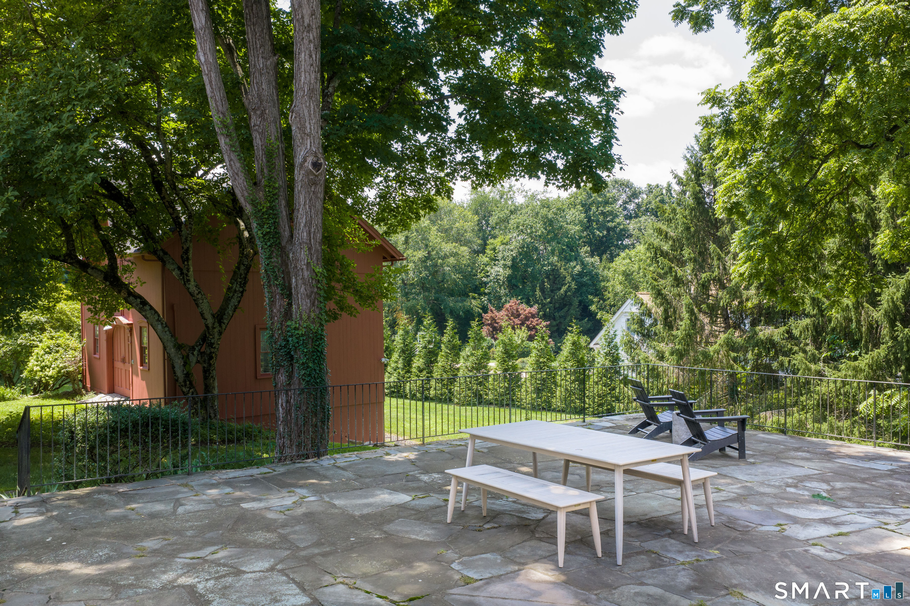 89 Chestnut Hill Road photo 36