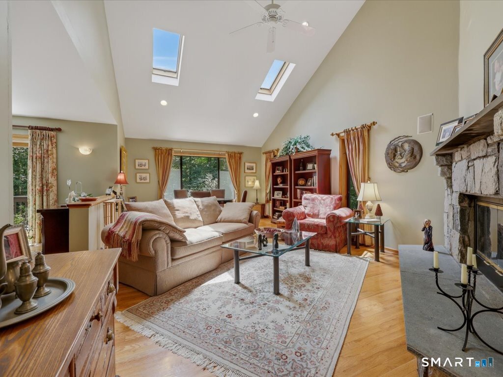 Homes for sale in New Fairfield, CT | 6 Douglas Ln, New Fairfield, CT 06812 | MLS# 24193448