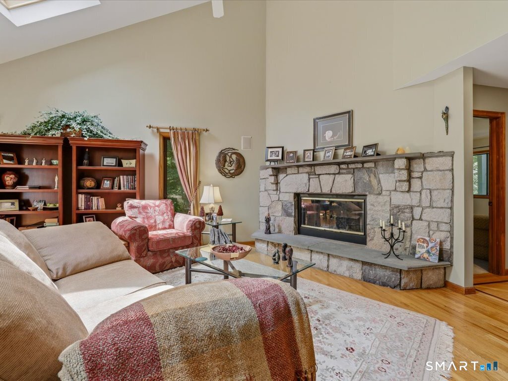 6 Douglas Lane photo 6