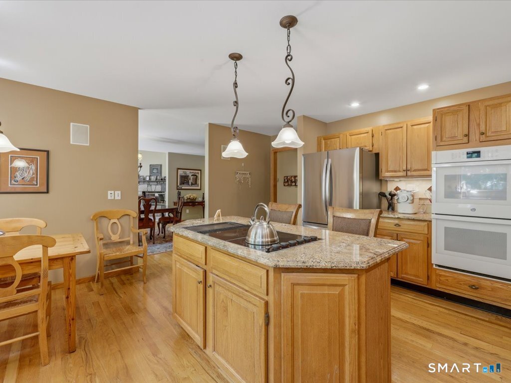 6 Douglas Lane photo 8