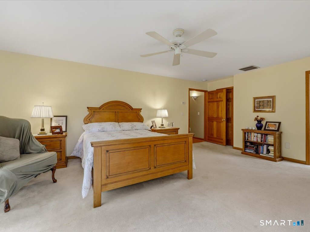 6 Douglas Lane photo 11