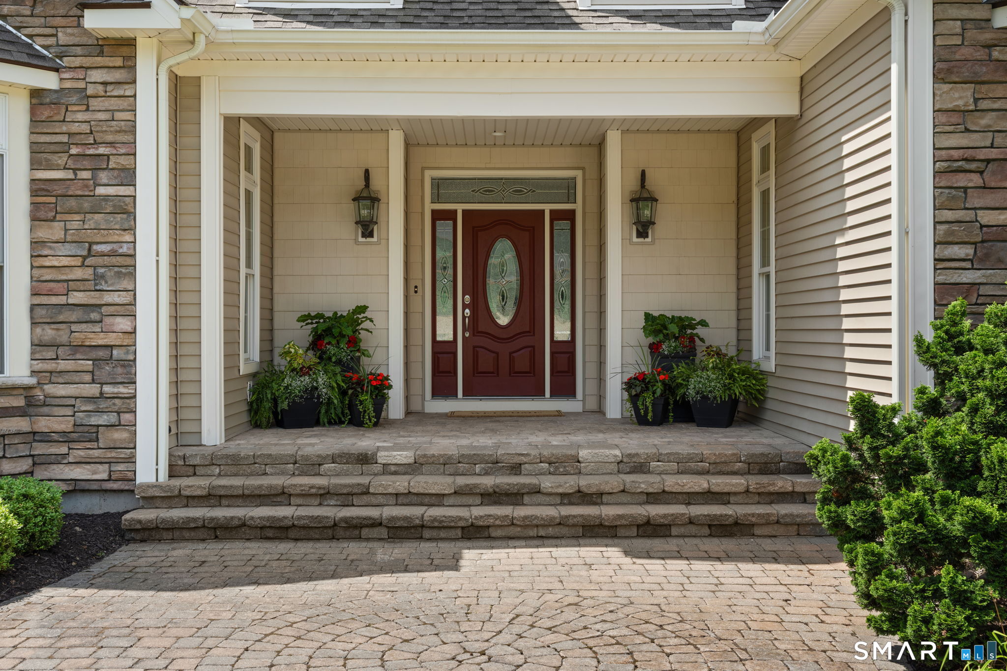 19 Woodcock Lane, South Windsor, Connecticut 06074