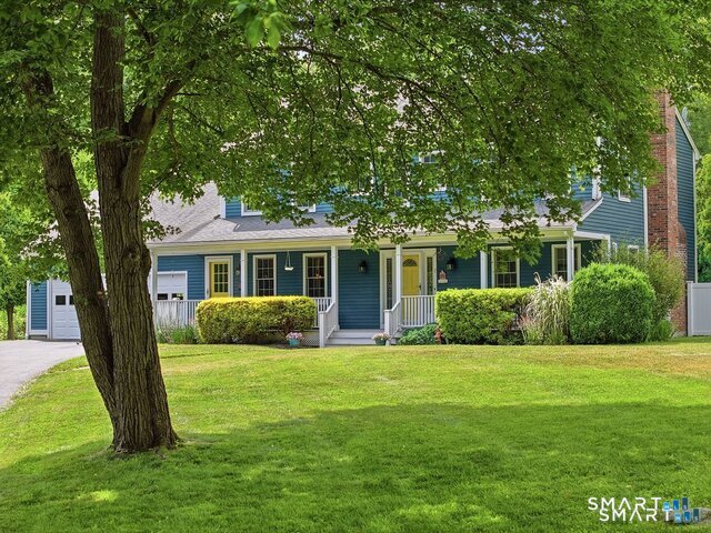 Homes for sale in Waterford, CT | 7 Goundry Dr, Waterford, CT 06385 | MLS# 24193342