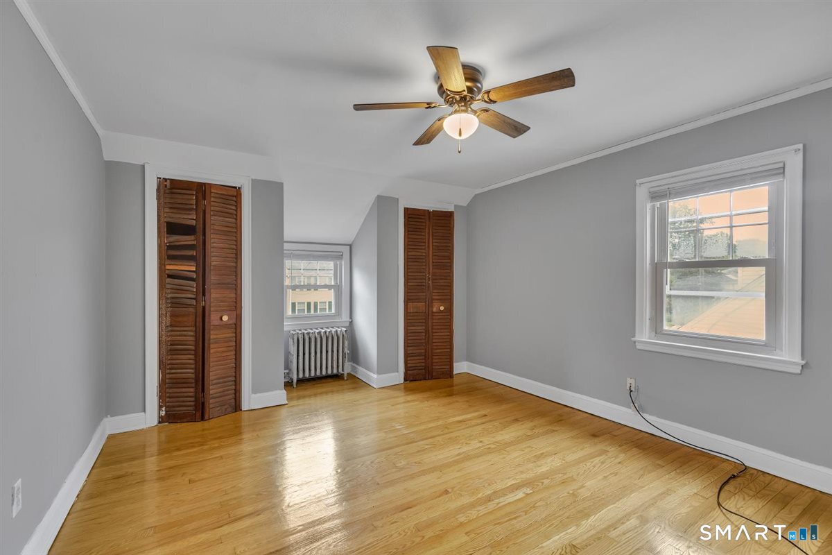 119 Ansonia Street photo 18