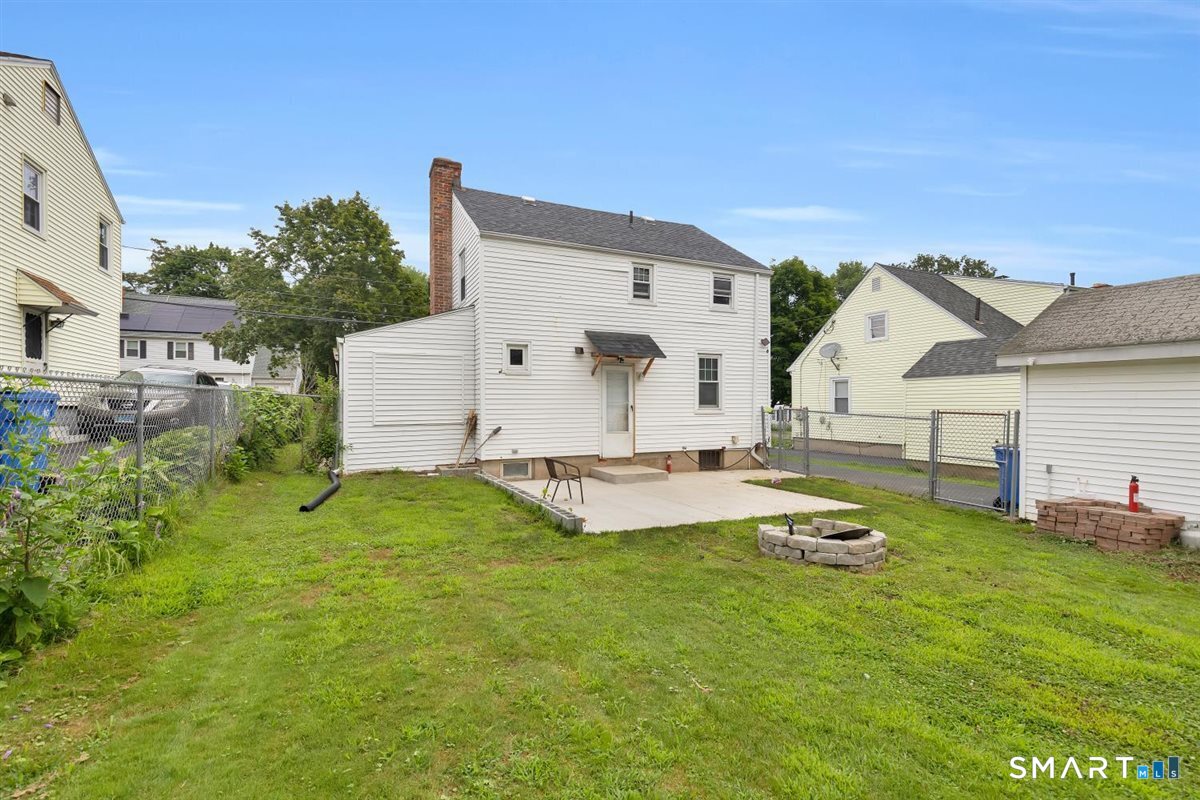 119 Ansonia Street photo 27