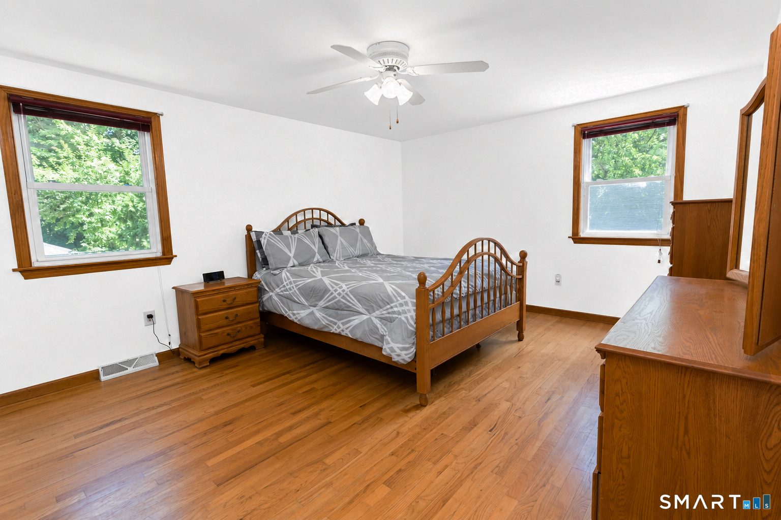 86 Simsbury Manor Drive photo 12