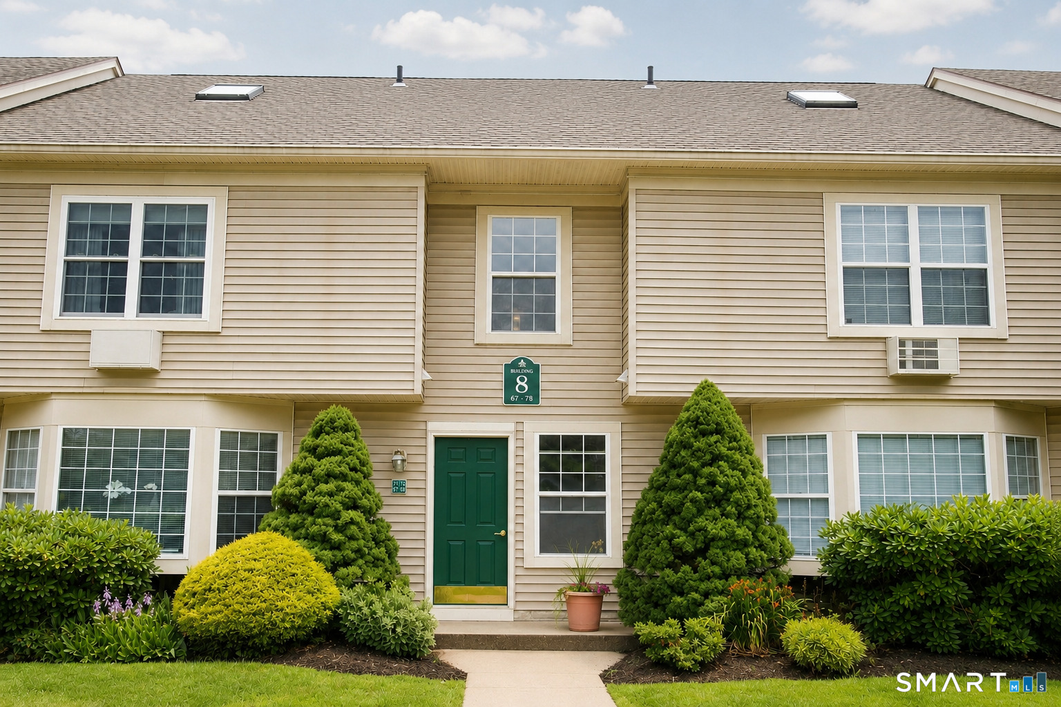 Homes for sale in New Milford, CT | 74 Glen Ridge Ct #74, New Milford, CT 06776 | MLS# 24193528