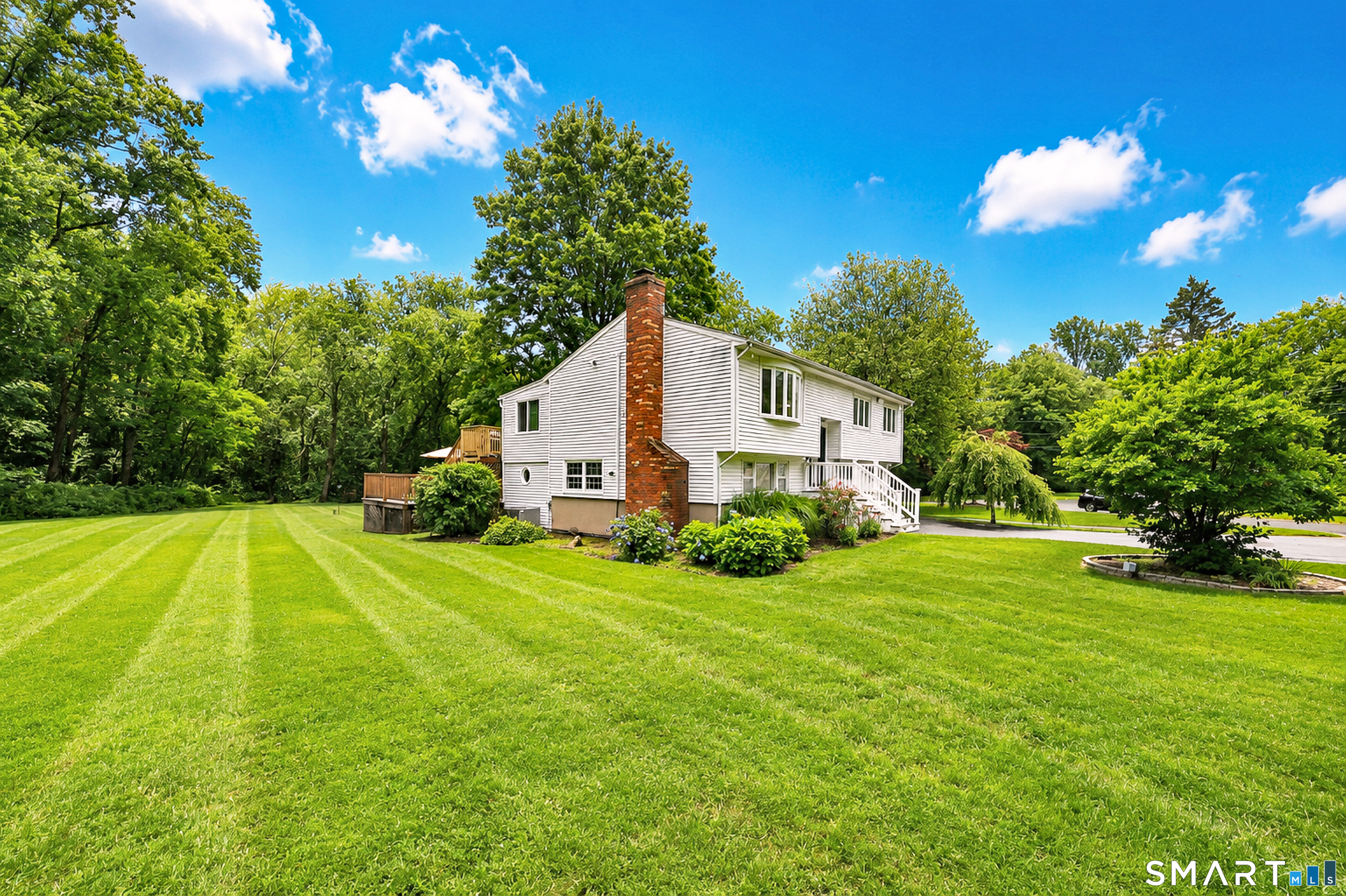 Homes for sale in Shelton, CT | 62 Windsor Rd, Shelton, CT 06484 | MLS# 24192856