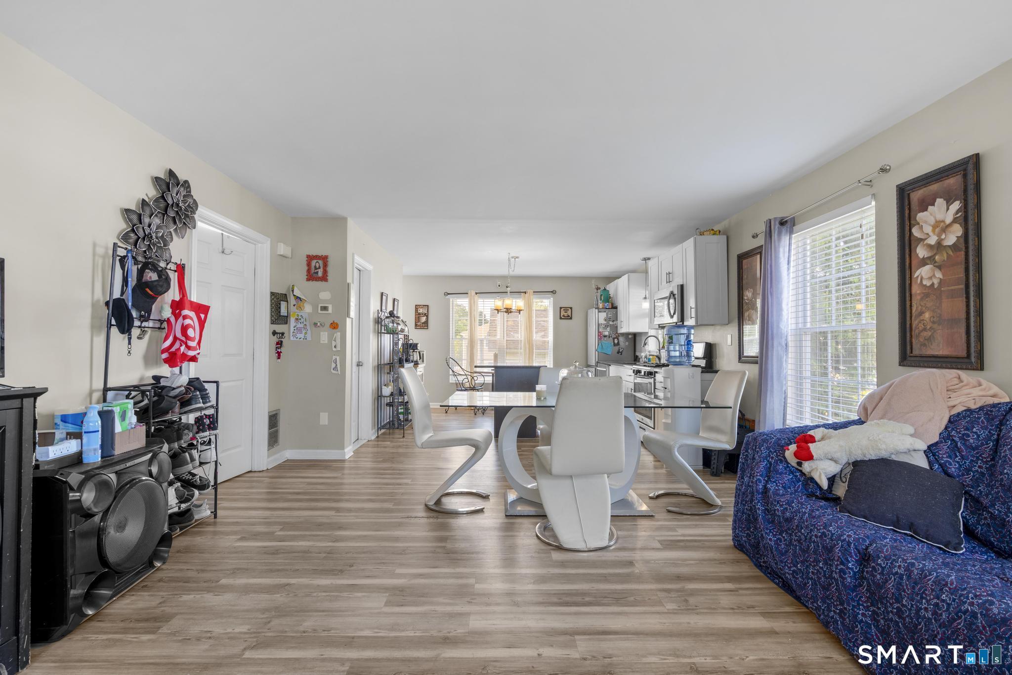 143 Bradford Avenue photo 26