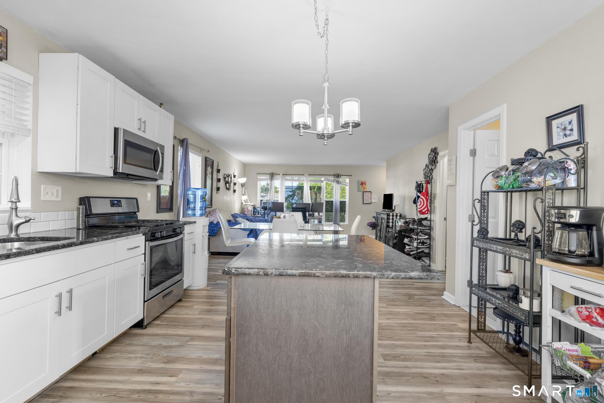 143 Bradford Avenue photo 30
