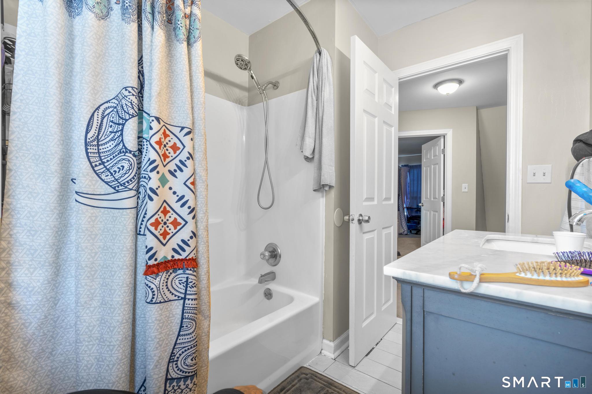 143 Bradford Avenue photo 35