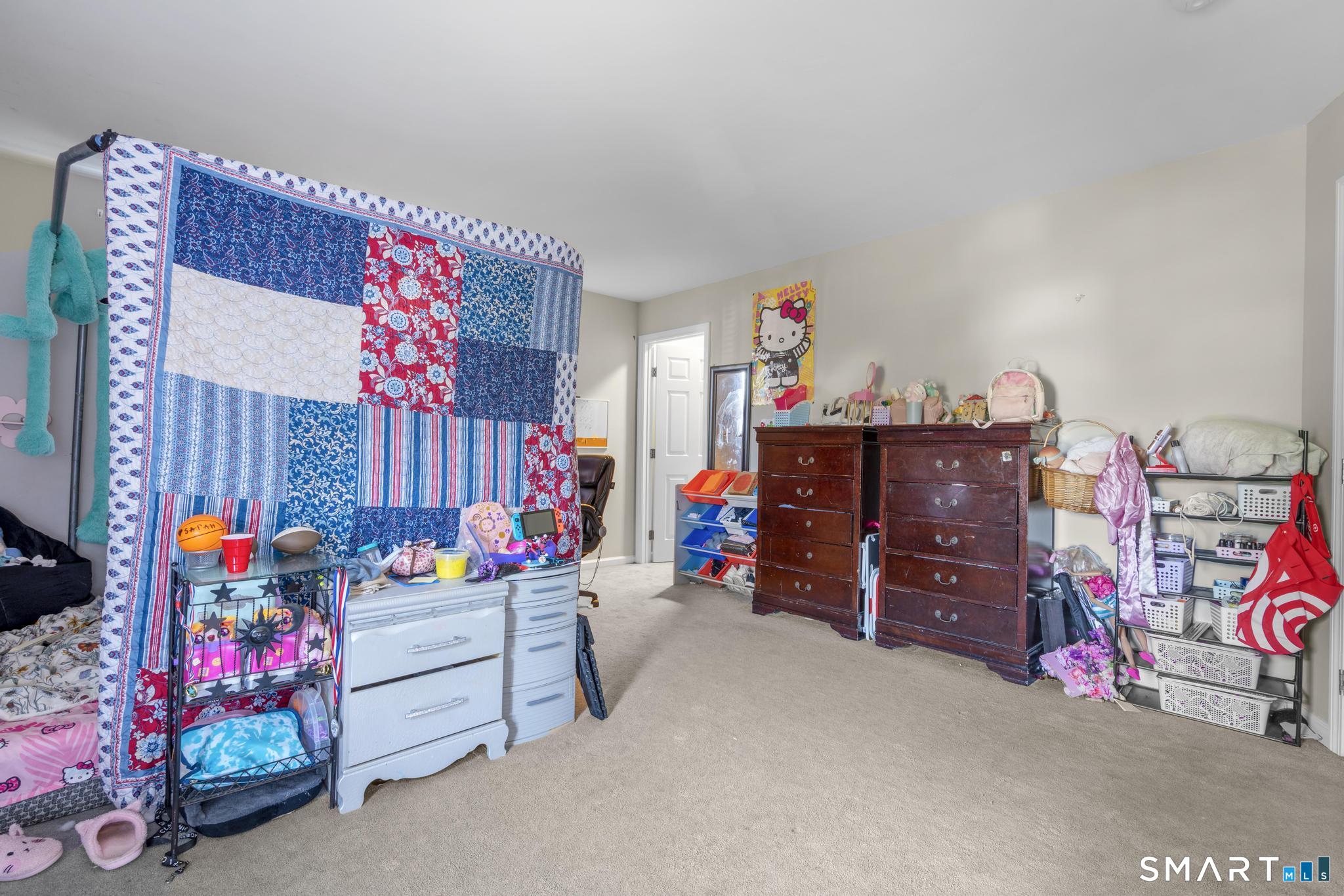 143 Bradford Avenue photo 37