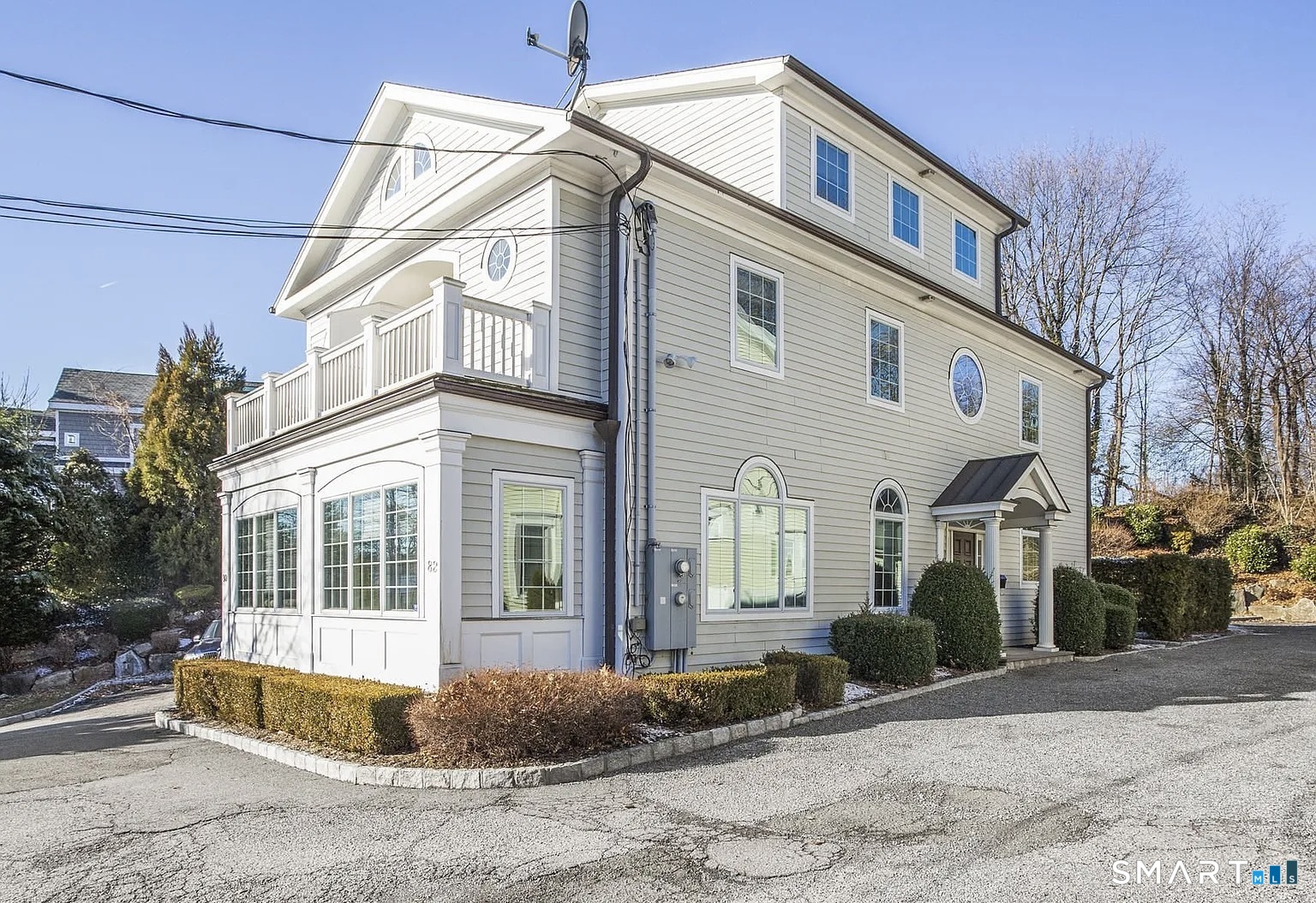 80 East Putnam Avenue