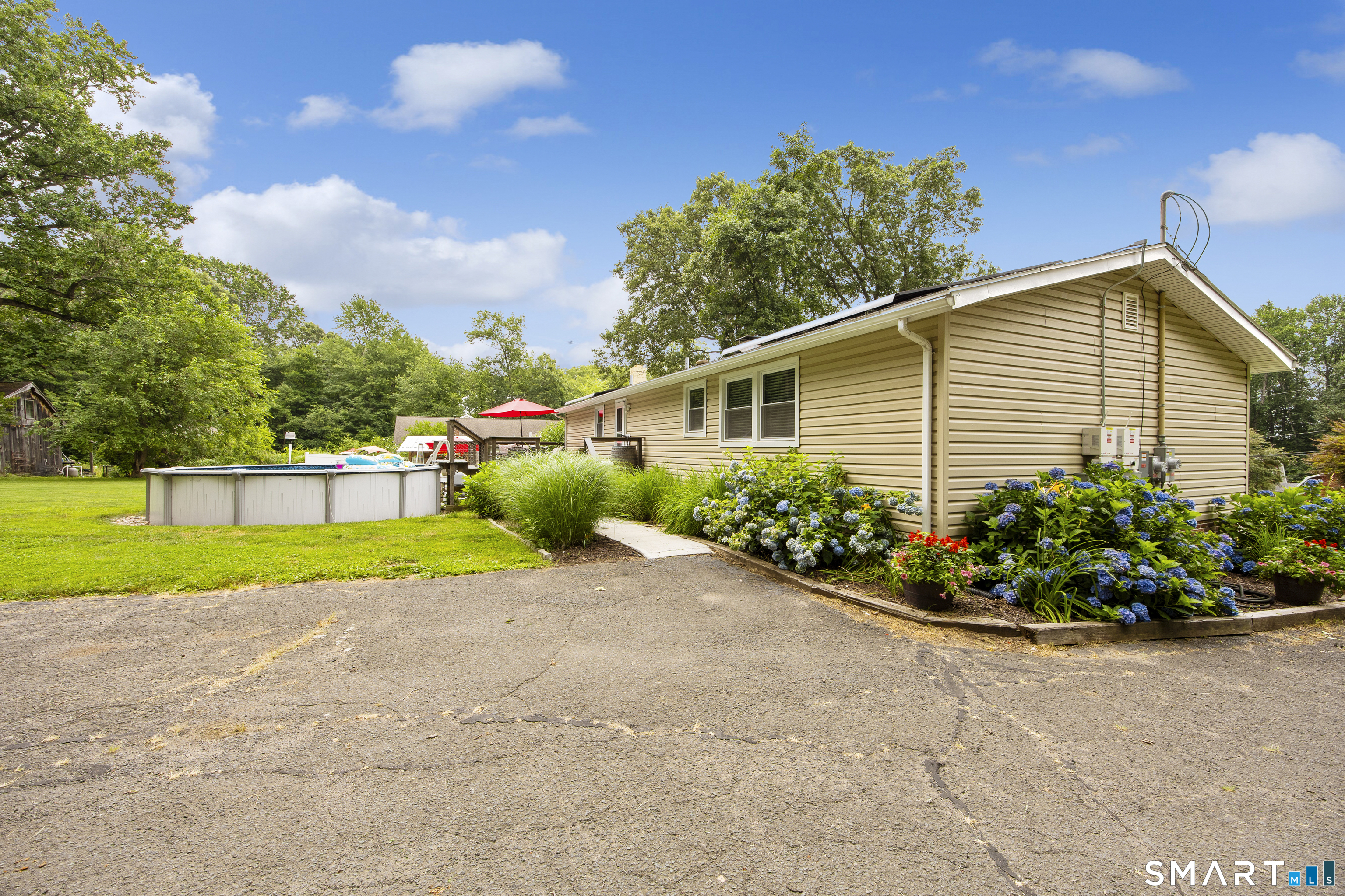 46 Champion Hill Road photo 24