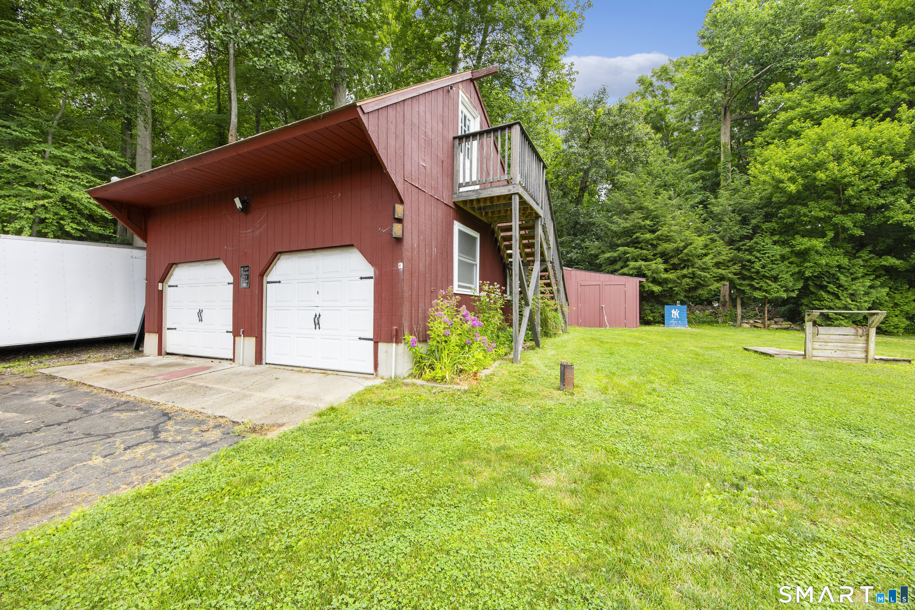 46 Champion Hill Road photo 16