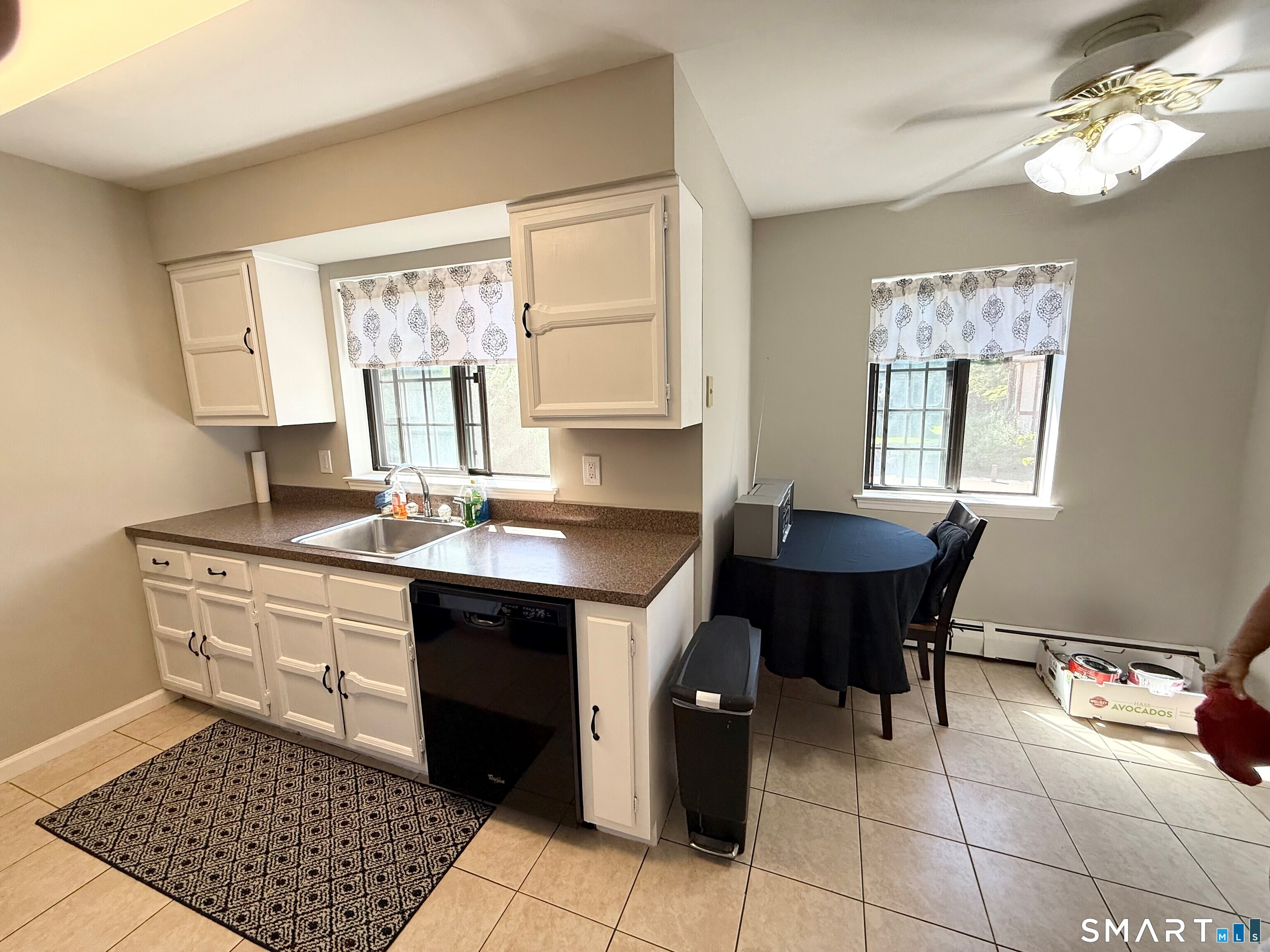Homes for sale in Milford, CT | 112 Foxwood Close, Milford, CT 06460 | MLS# 24193778