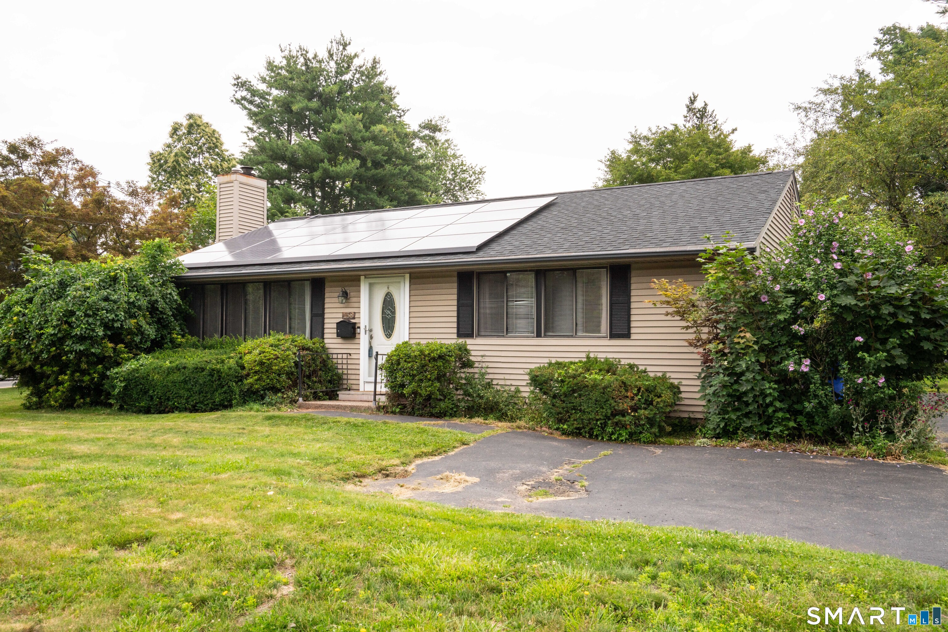Homes for sale in West Hartford, CT | 158 Mountain Rd, West Hartford, CT 06107 | MLS# 24193280