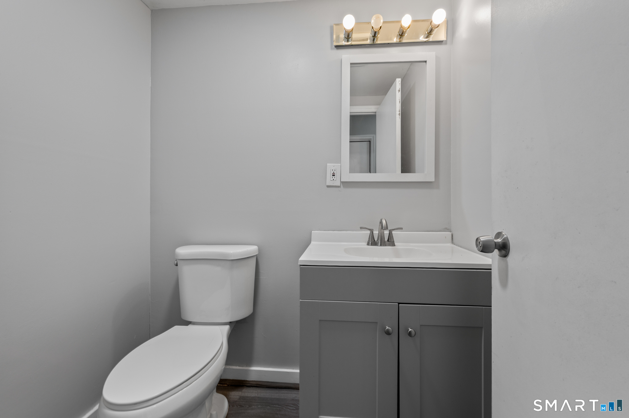 201 College Street, #20, Middletown, CT 06457