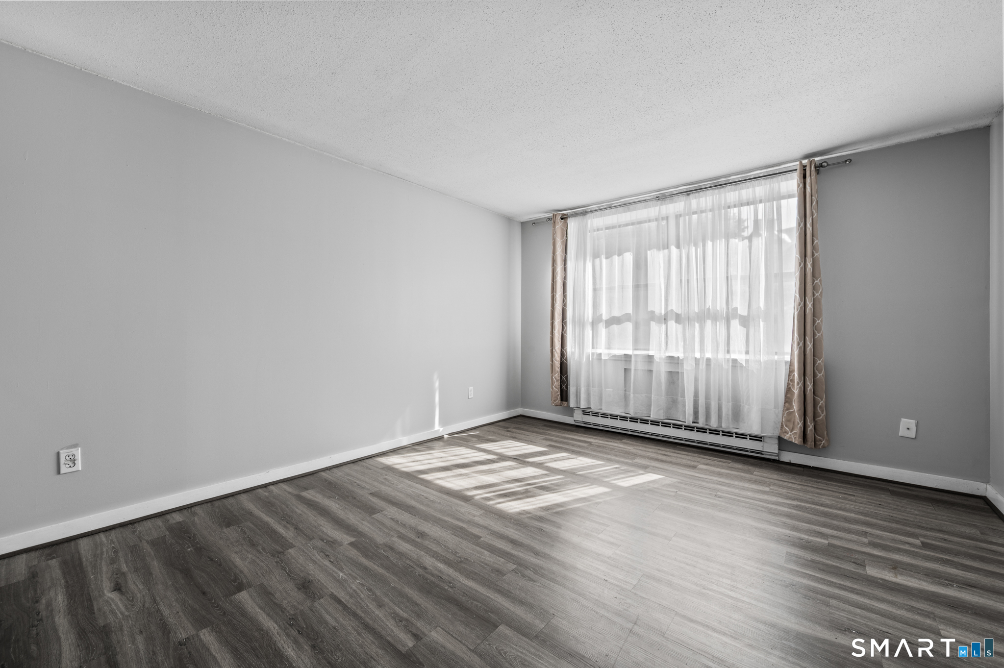 201 College Street, #20, Middletown, CT 06457