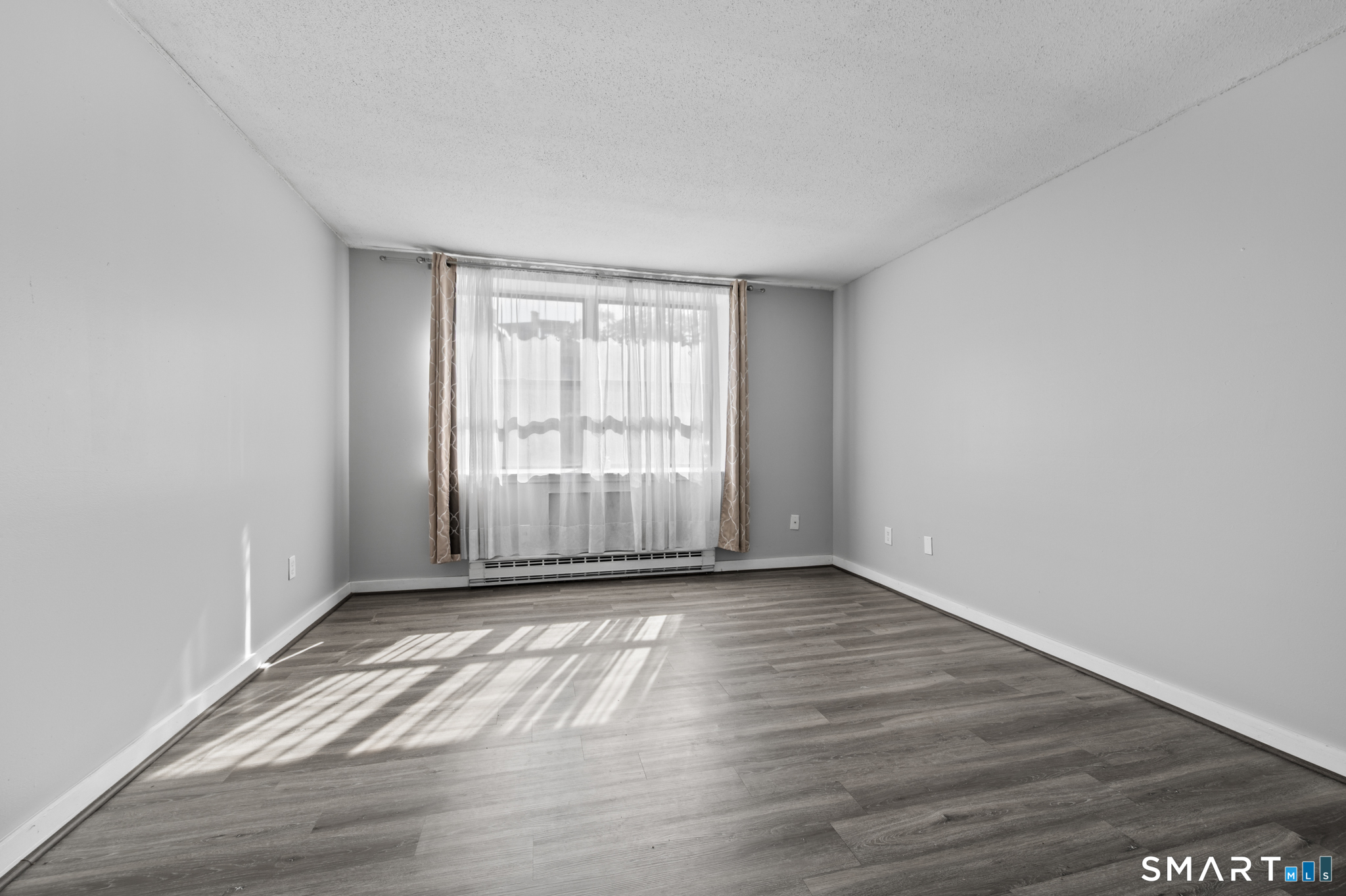 201 College Street, #20, Middletown, CT 06457