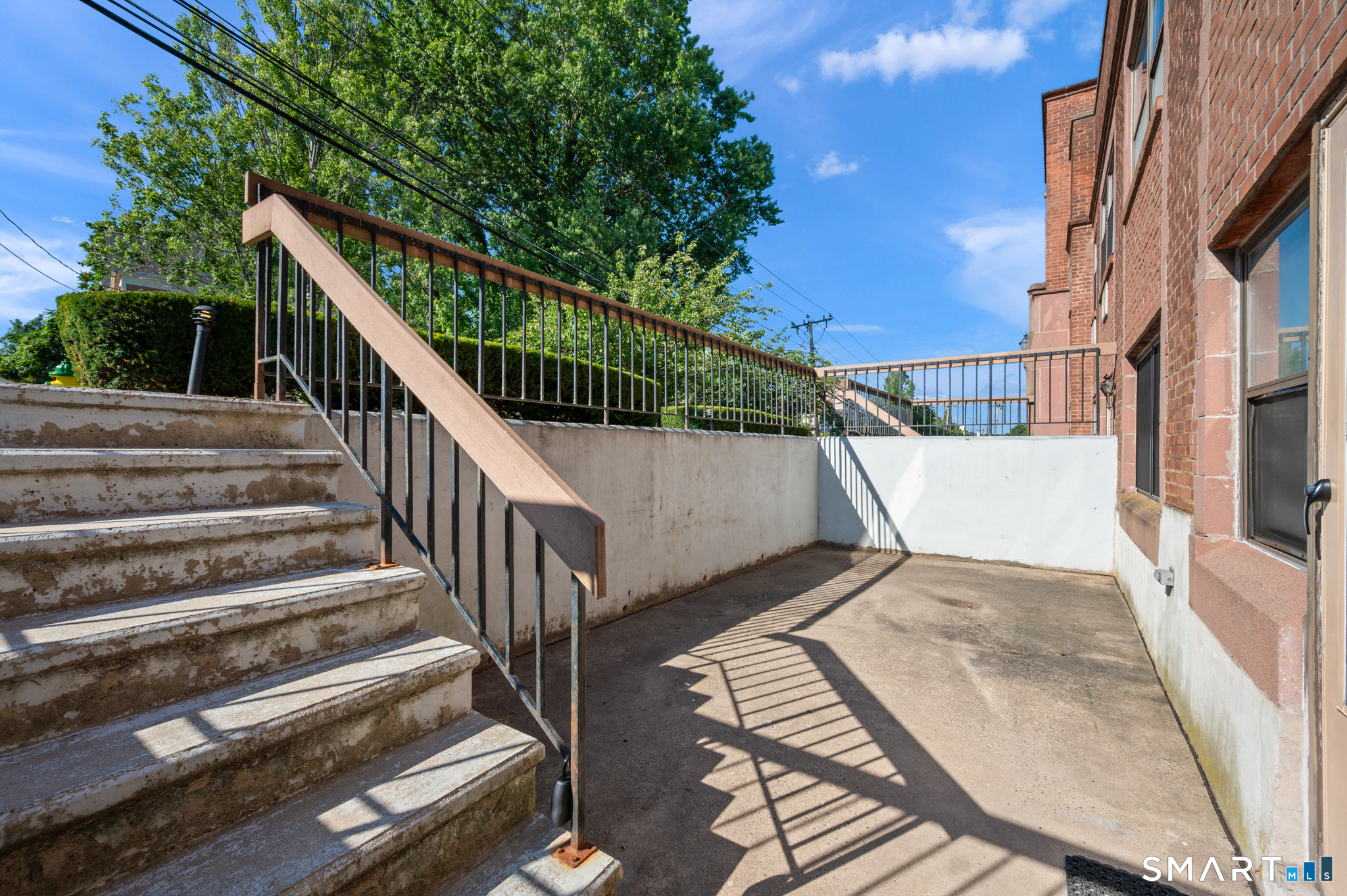 201 College Street, #20, Middletown, CT 06457