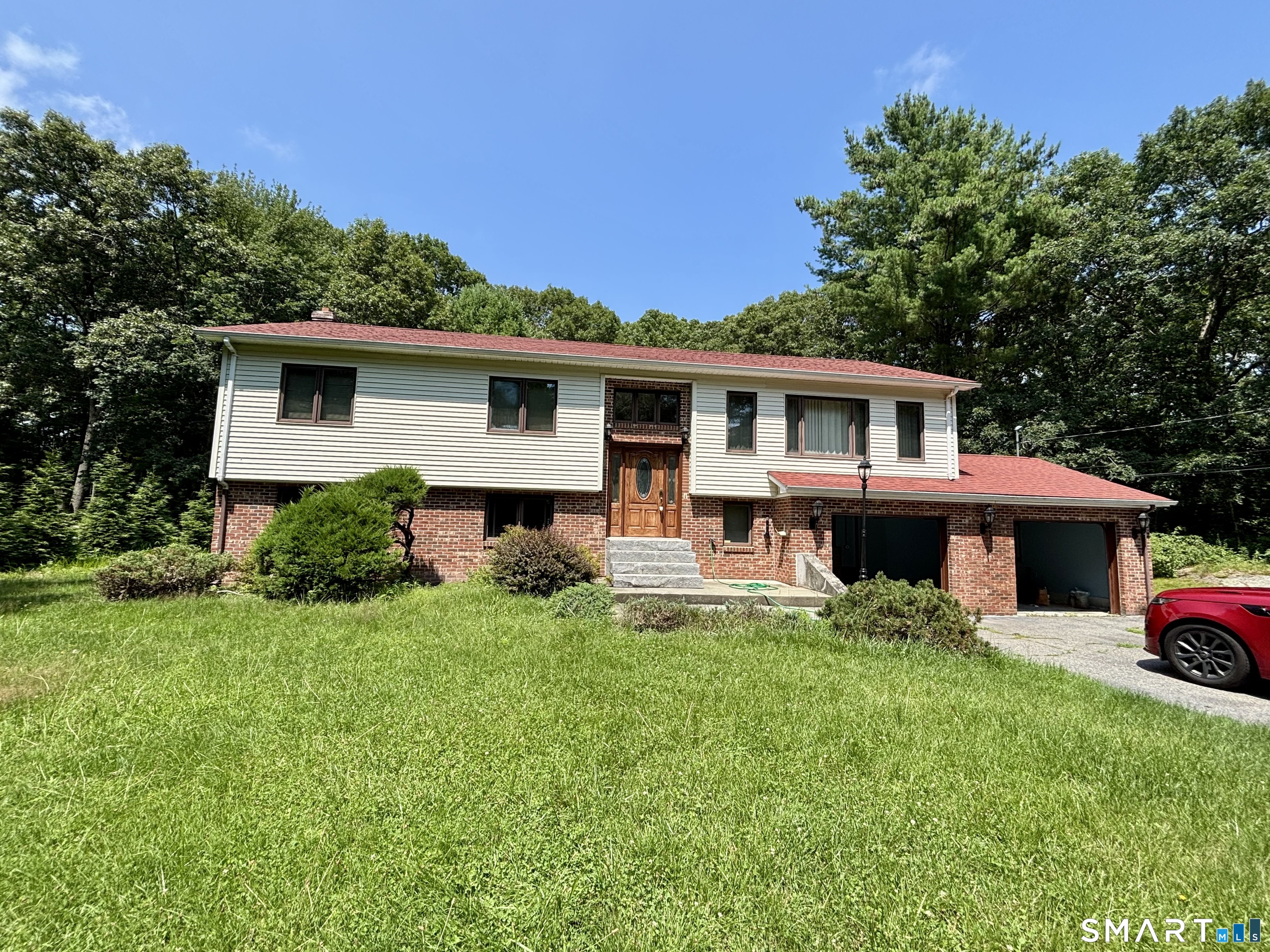 Homes for sale in Norwich, CT | 209 Cranberry Pond Rd, Norwich, CT 06360 | MLS# 24193839
