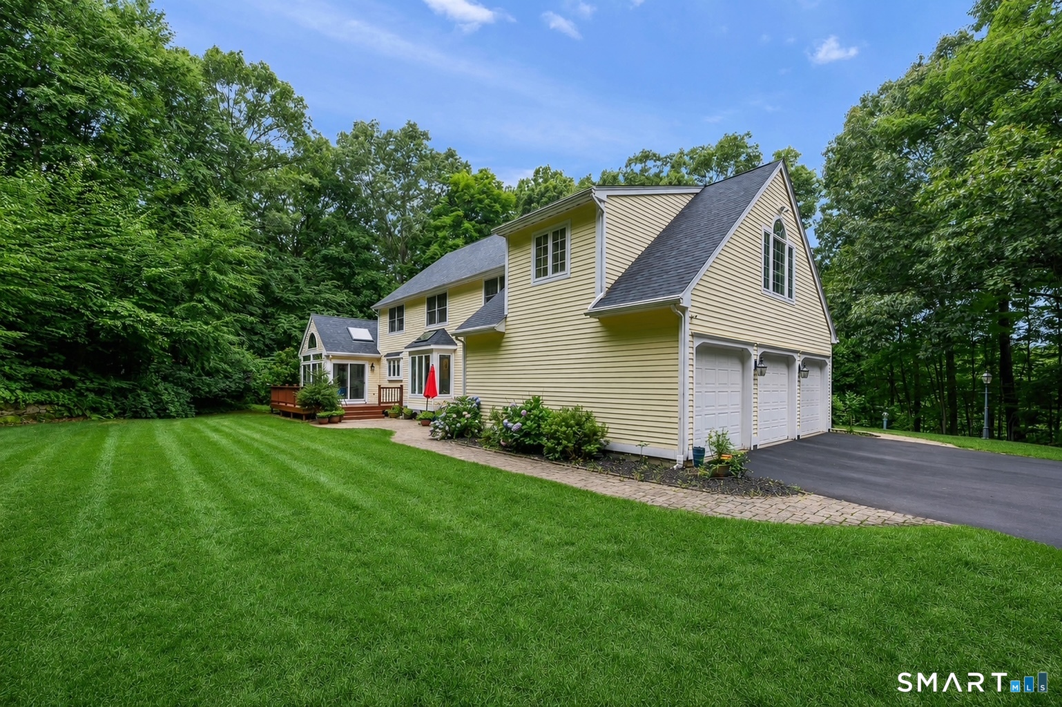 120 Strickland Street photo 2