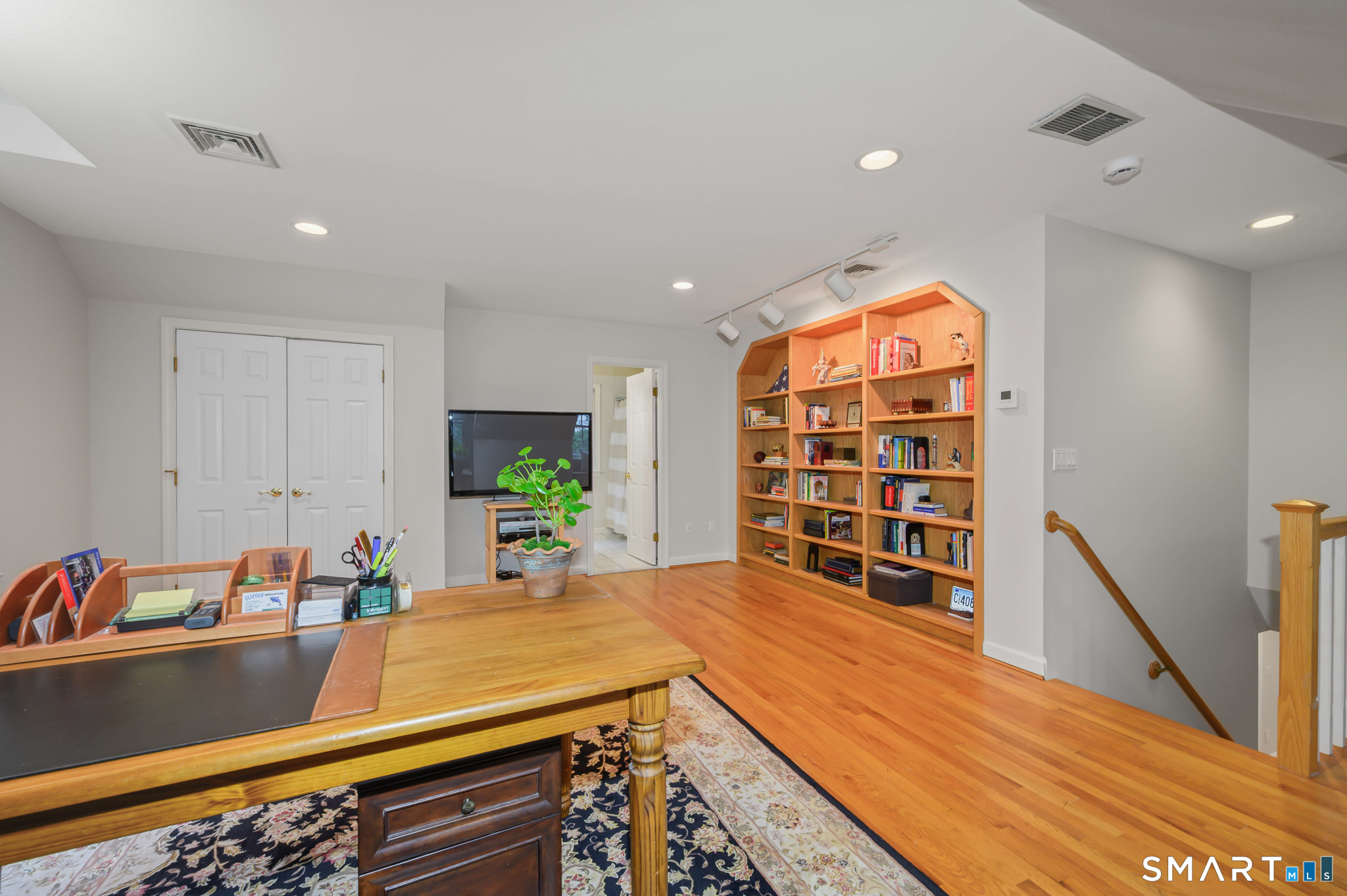 120 Strickland Street photo 26