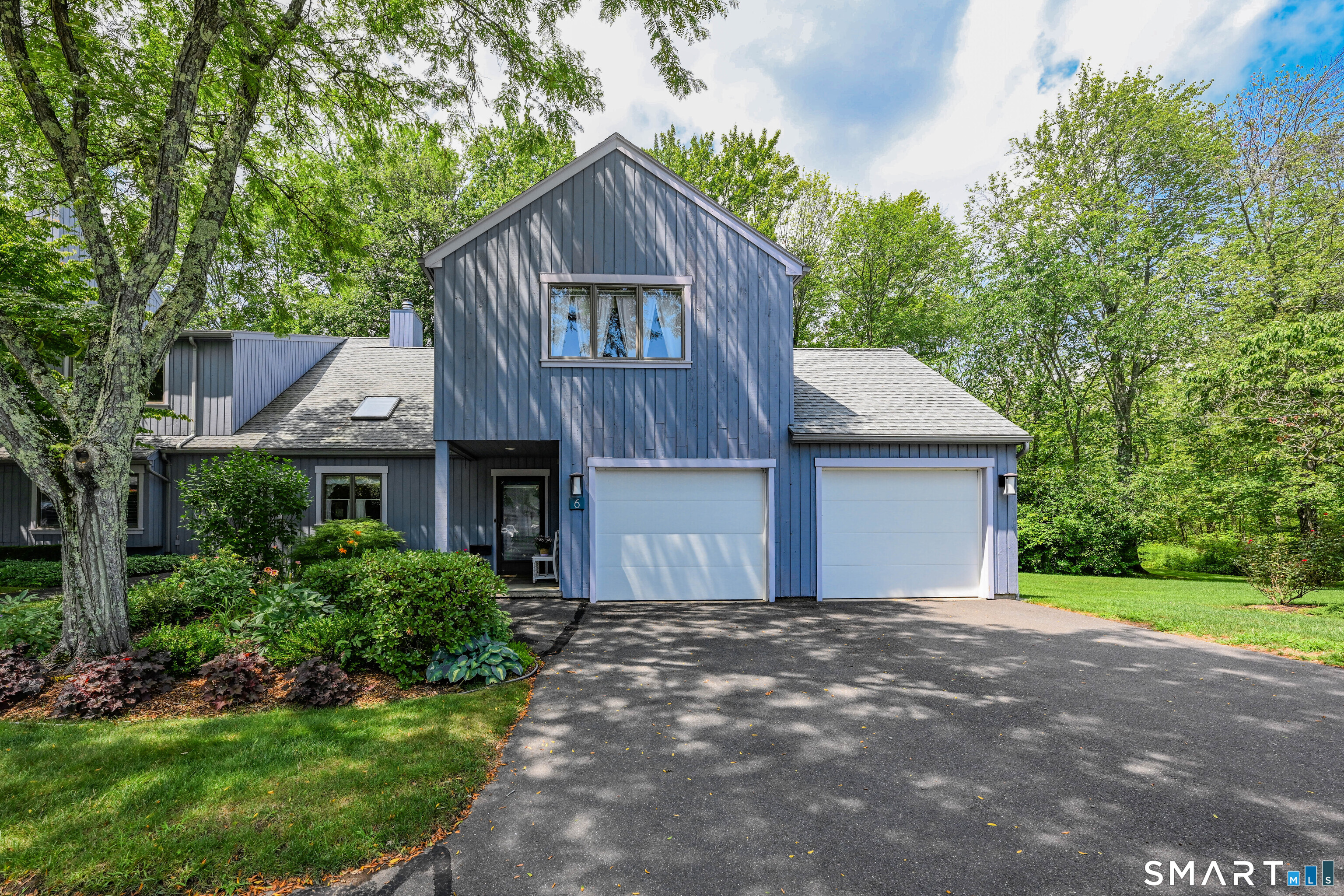 Homes for sale in Bristol, CT | 1469 Farmington Ave #6, Bristol, CT 06010 | MLS# 24192922