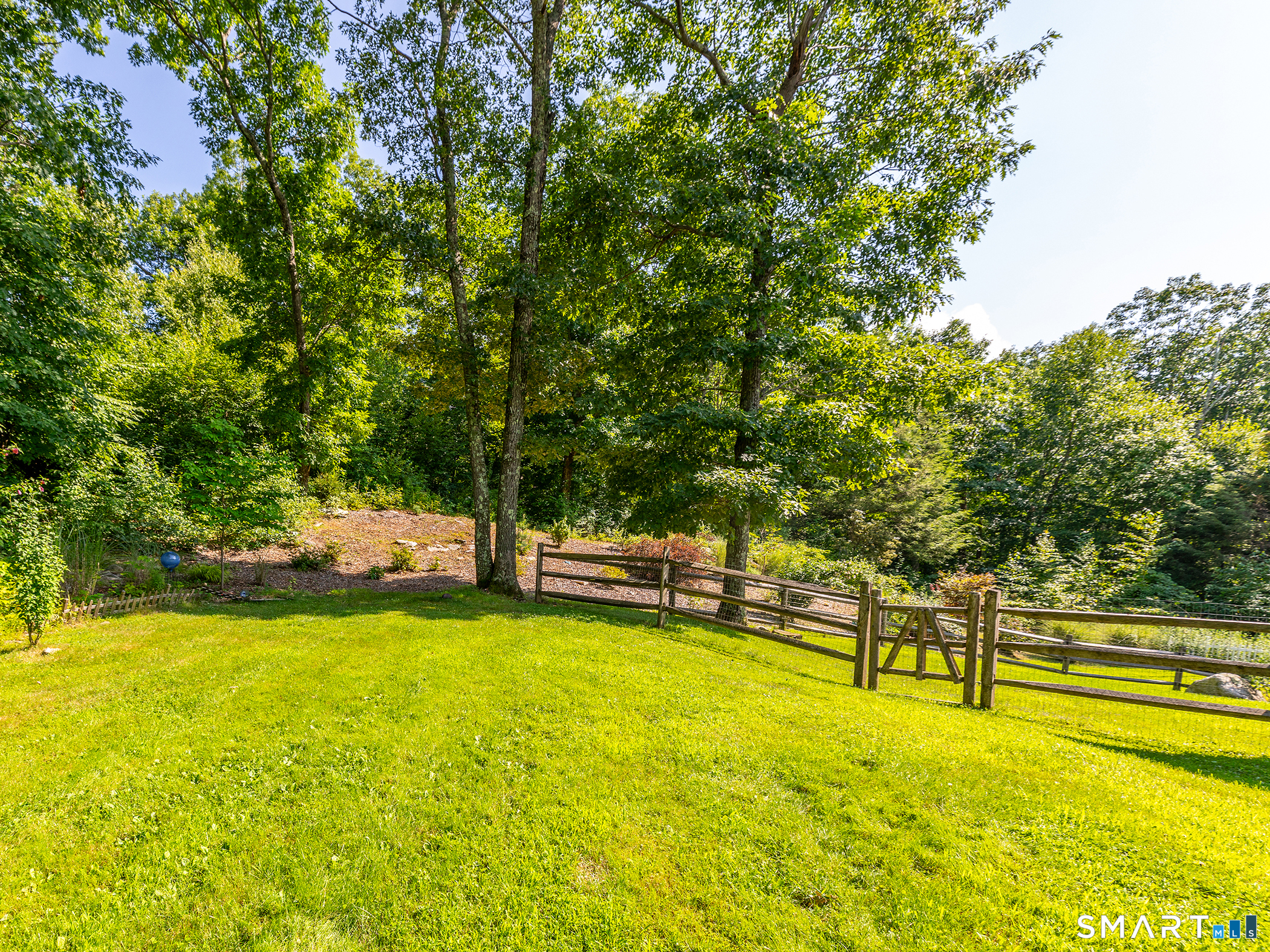 Homes for sale in Oxford, CT | 95 Pisgah Rd, Oxford, CT 06478 | MLS# 24193945