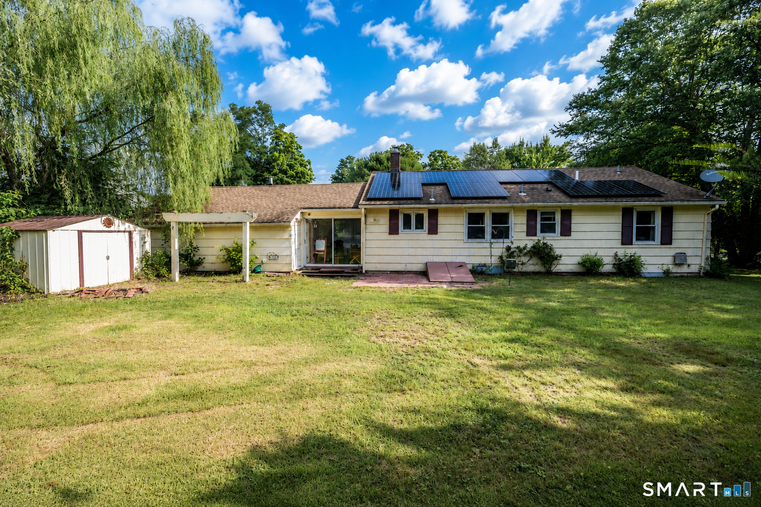 Homes for sale in Bristol, CT | 3 Swanson Dr, Bristol, CT 06010 | MLS# 24193998
