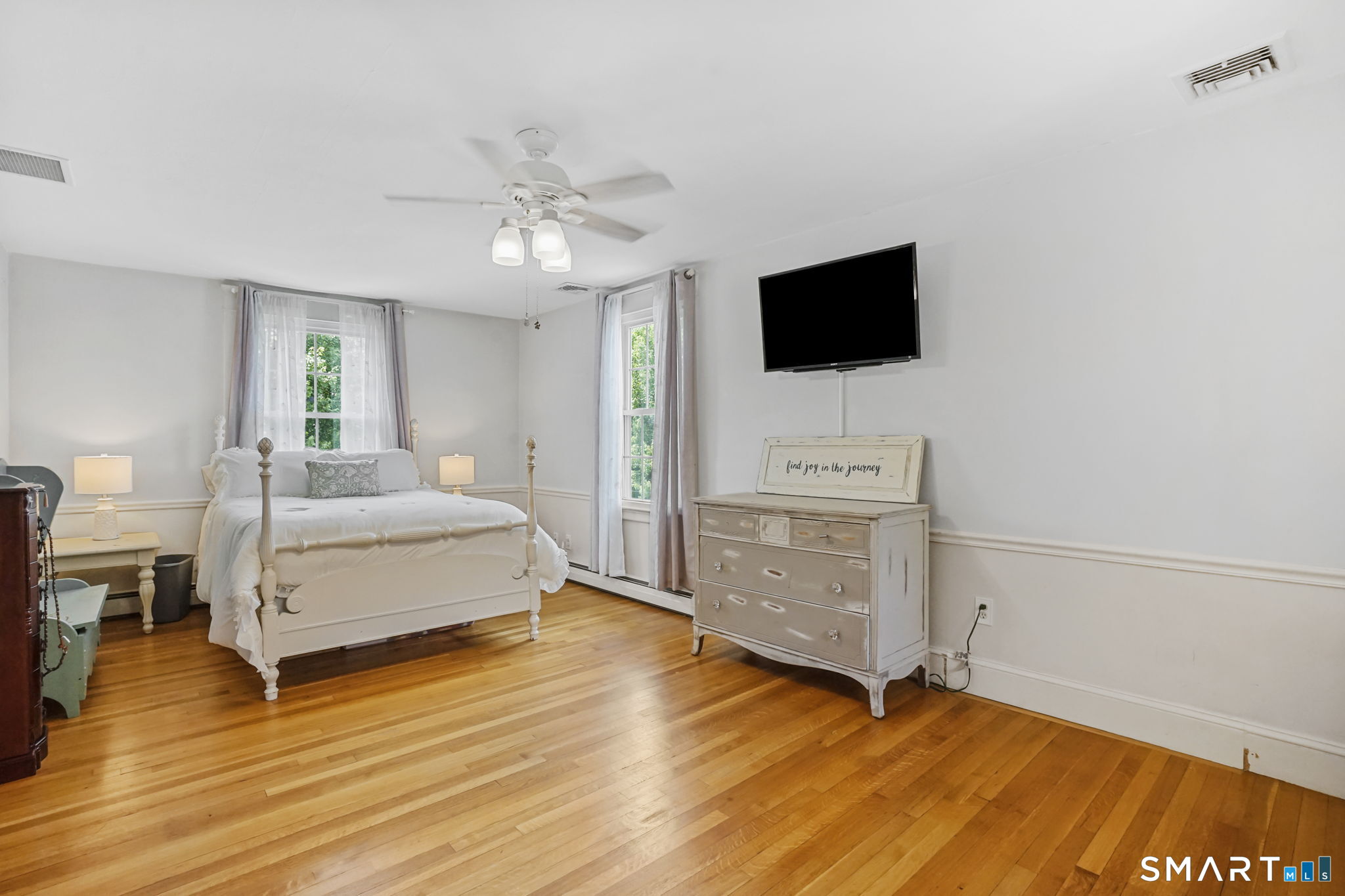 174 Hopkins Place photo 33
