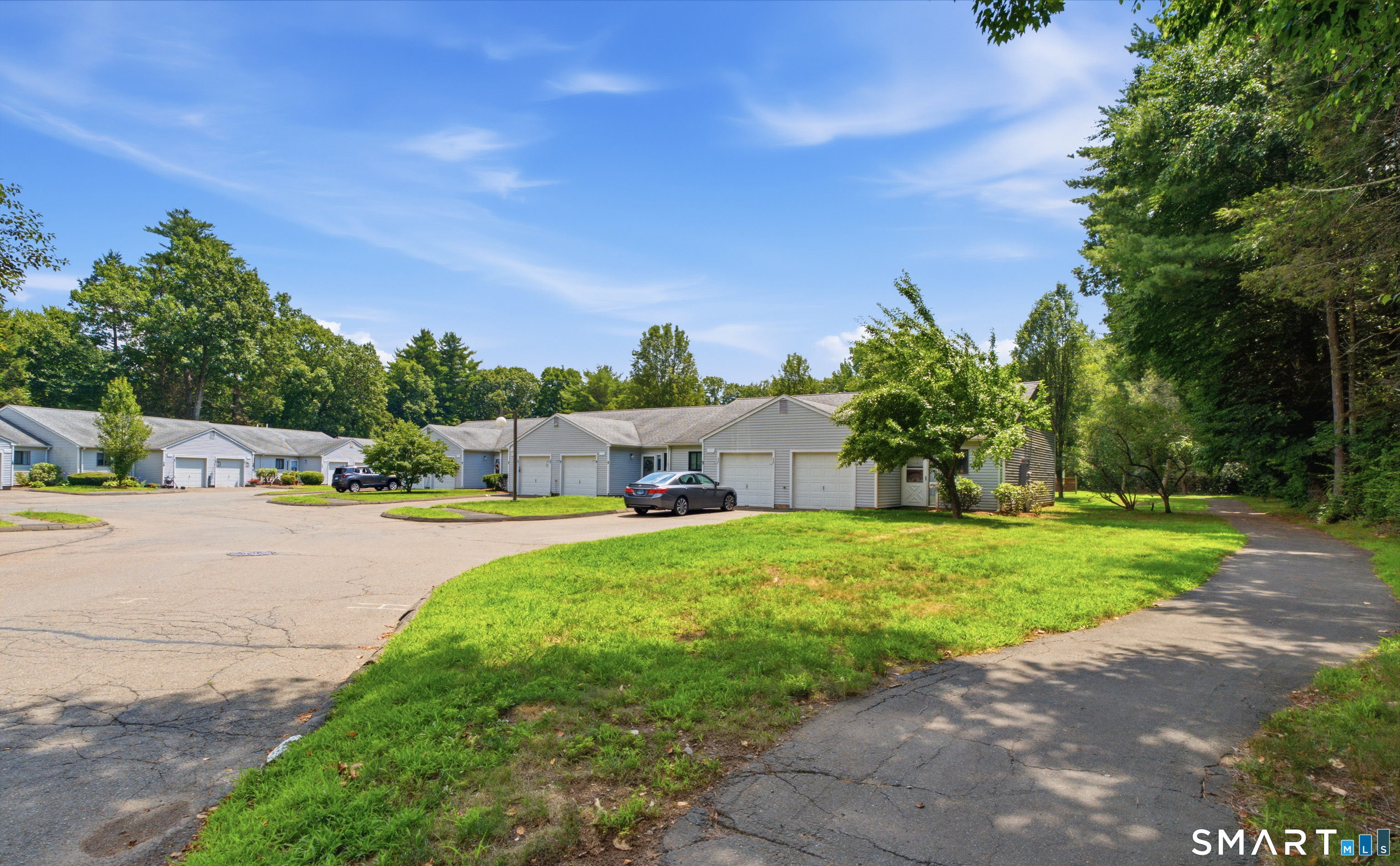 21st image of 6 Knoll Ln #6, Simsbury, CT 06089 | MLS# 24192102
