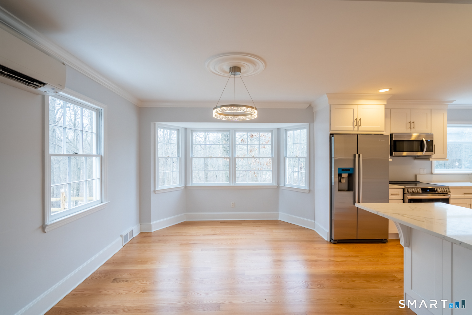 1005 Smith Ridge Road, New Canaan, Connecticut photo 4
