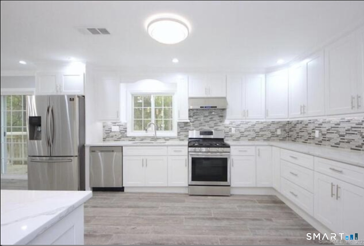 Homes for sale in Greenwich, CT | 5 Griffith Rd, Greenwich, CT 06878 | MLS# 24194042