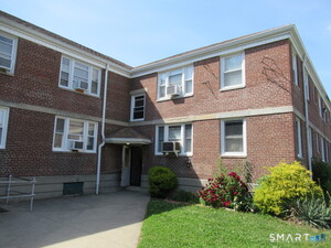 84 Canaan, Unit Bld. #84, Apt.#28, Stratford