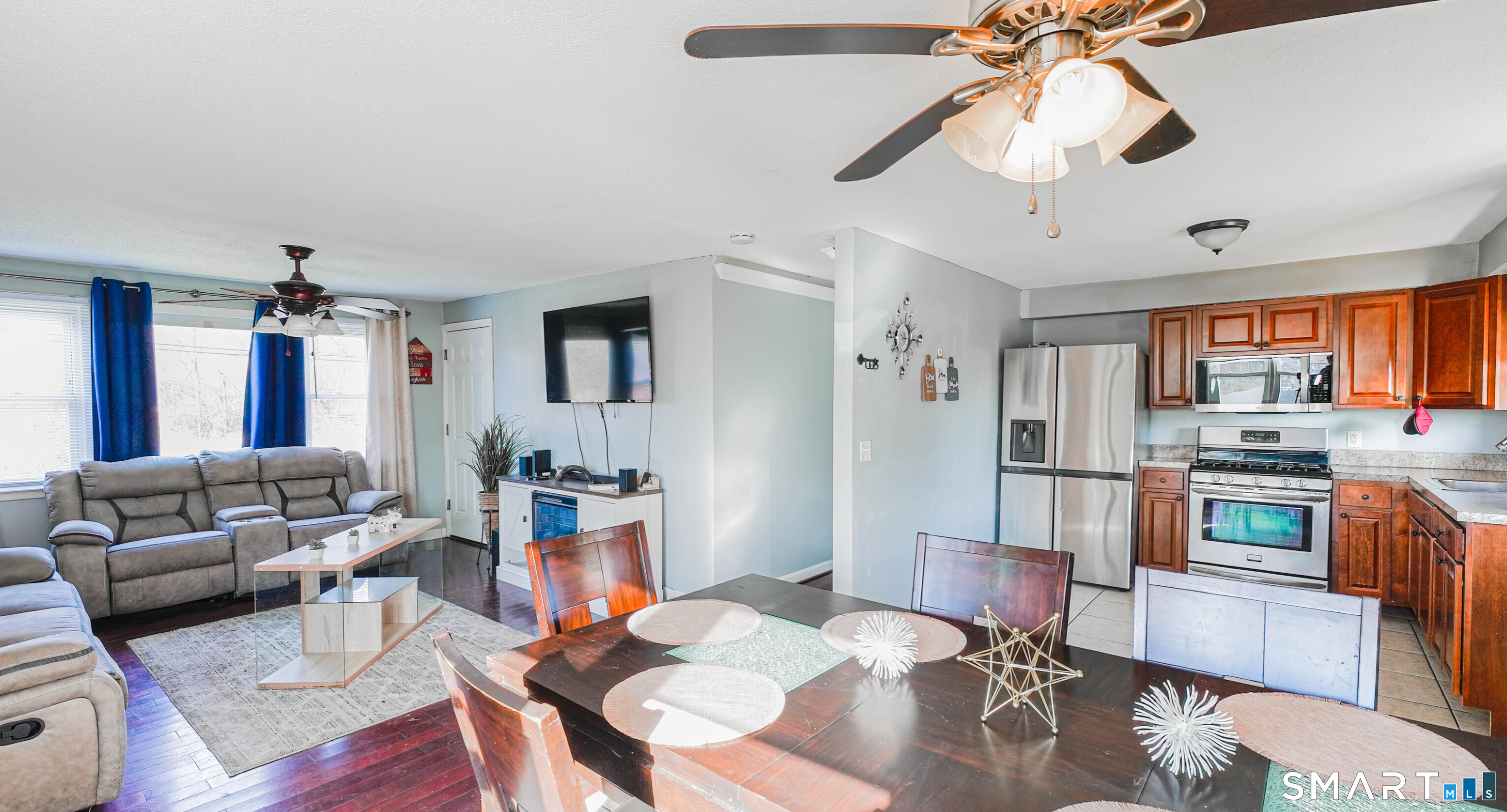 Homes for sale in West Haven, CT | 90 Blohm St, West Haven, CT 06516 | MLS# 24194092