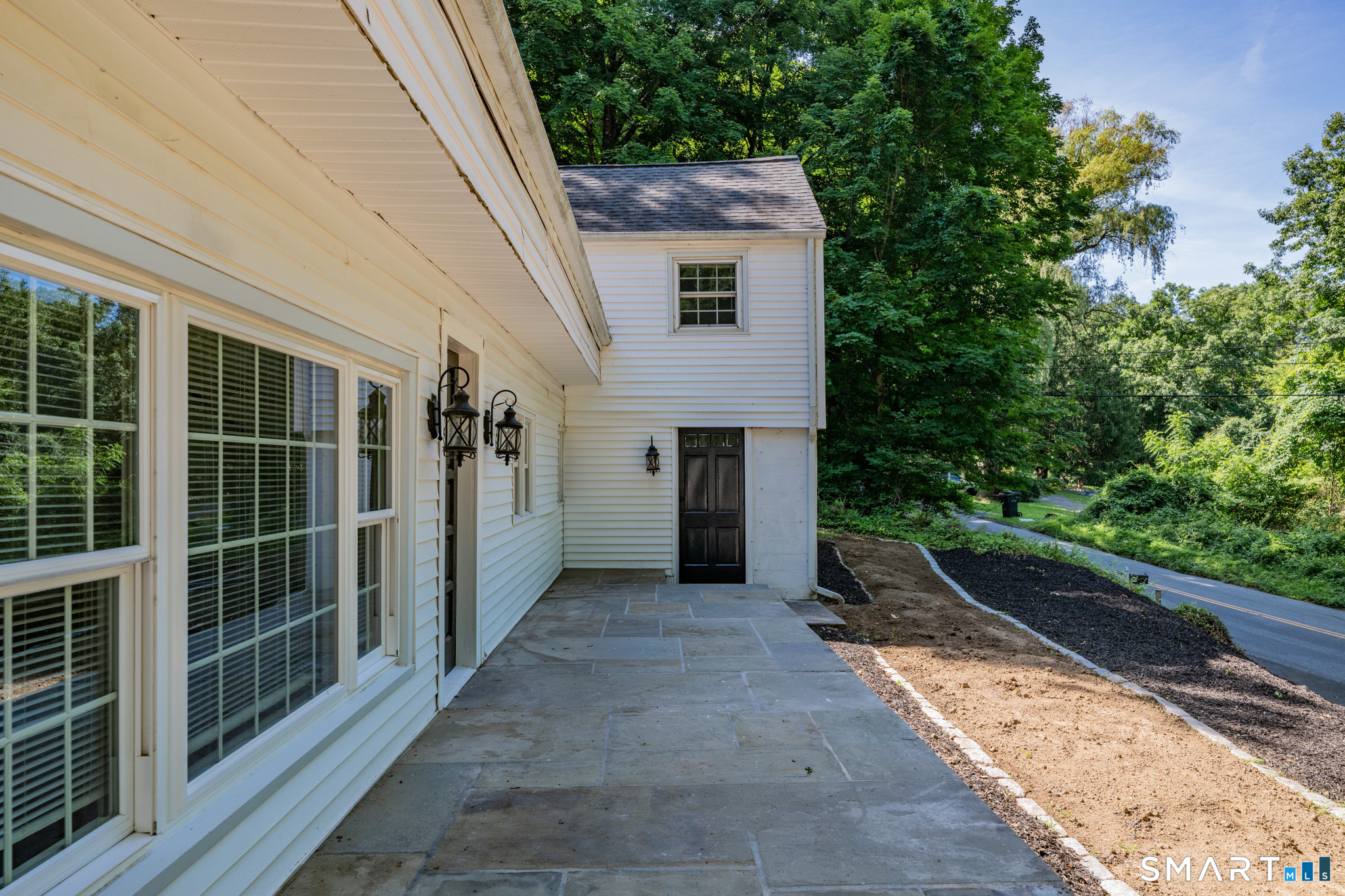 Homes for sale in Brookfield, CT | 49 Old Middle Rd, Brookfield, CT 06804 | MLS# 24194065