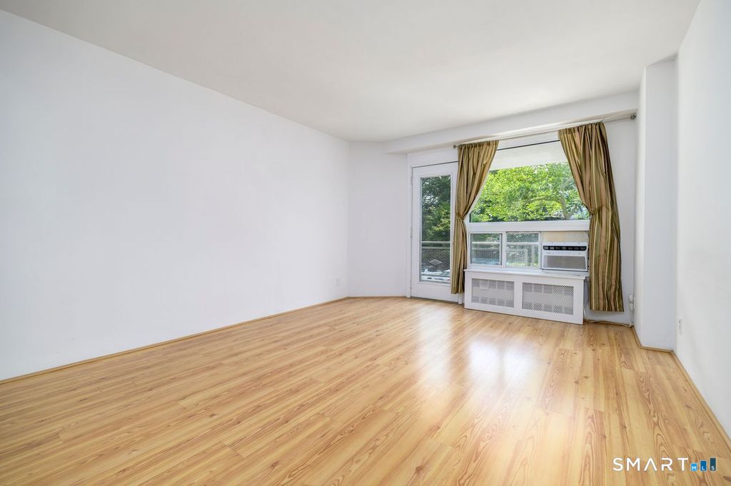 Homes for sale in Stamford, CT | 91 Strawberry Hill Ave #235, Stamford, CT 06902 | MLS# 24193820