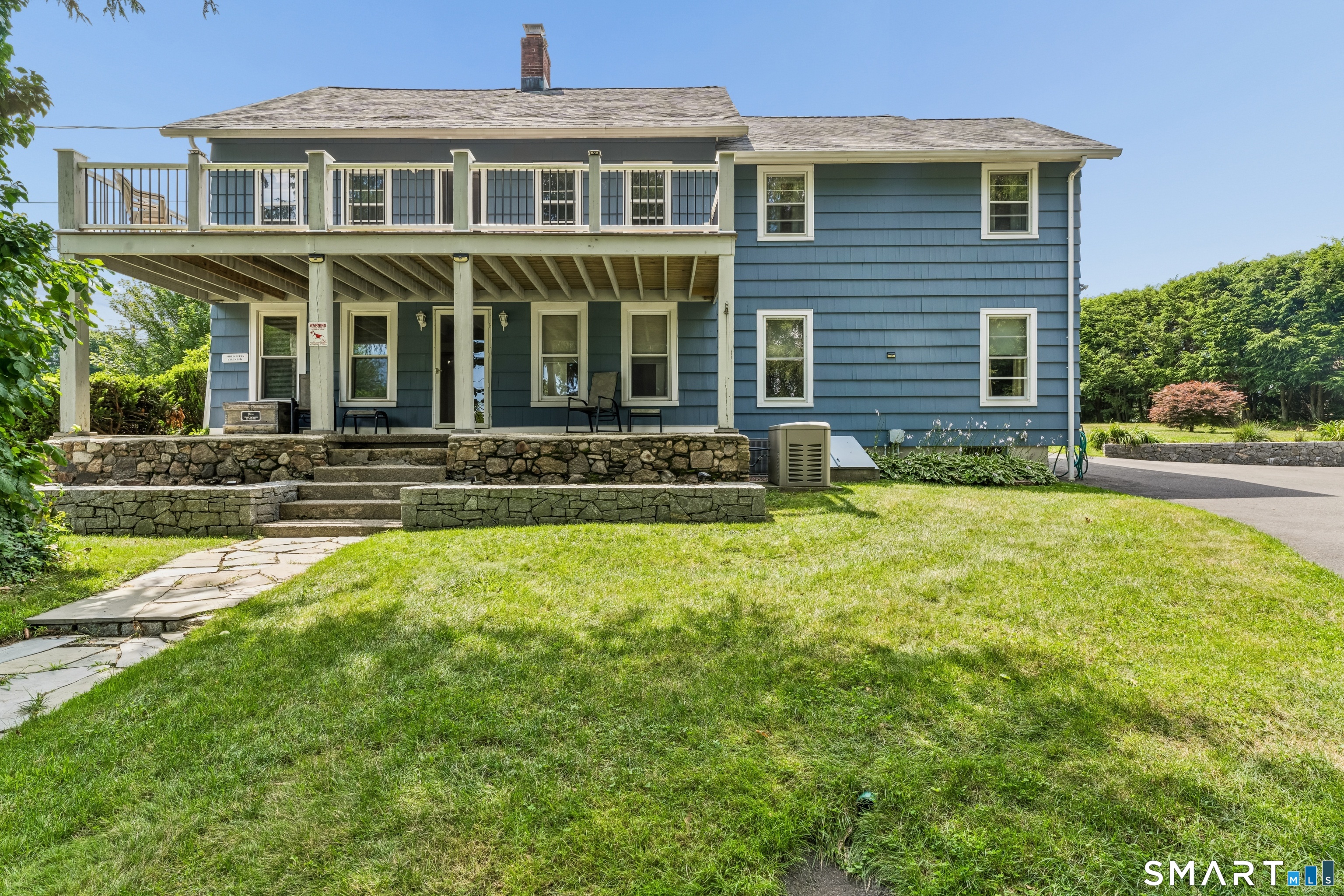 34 Lake Avenue