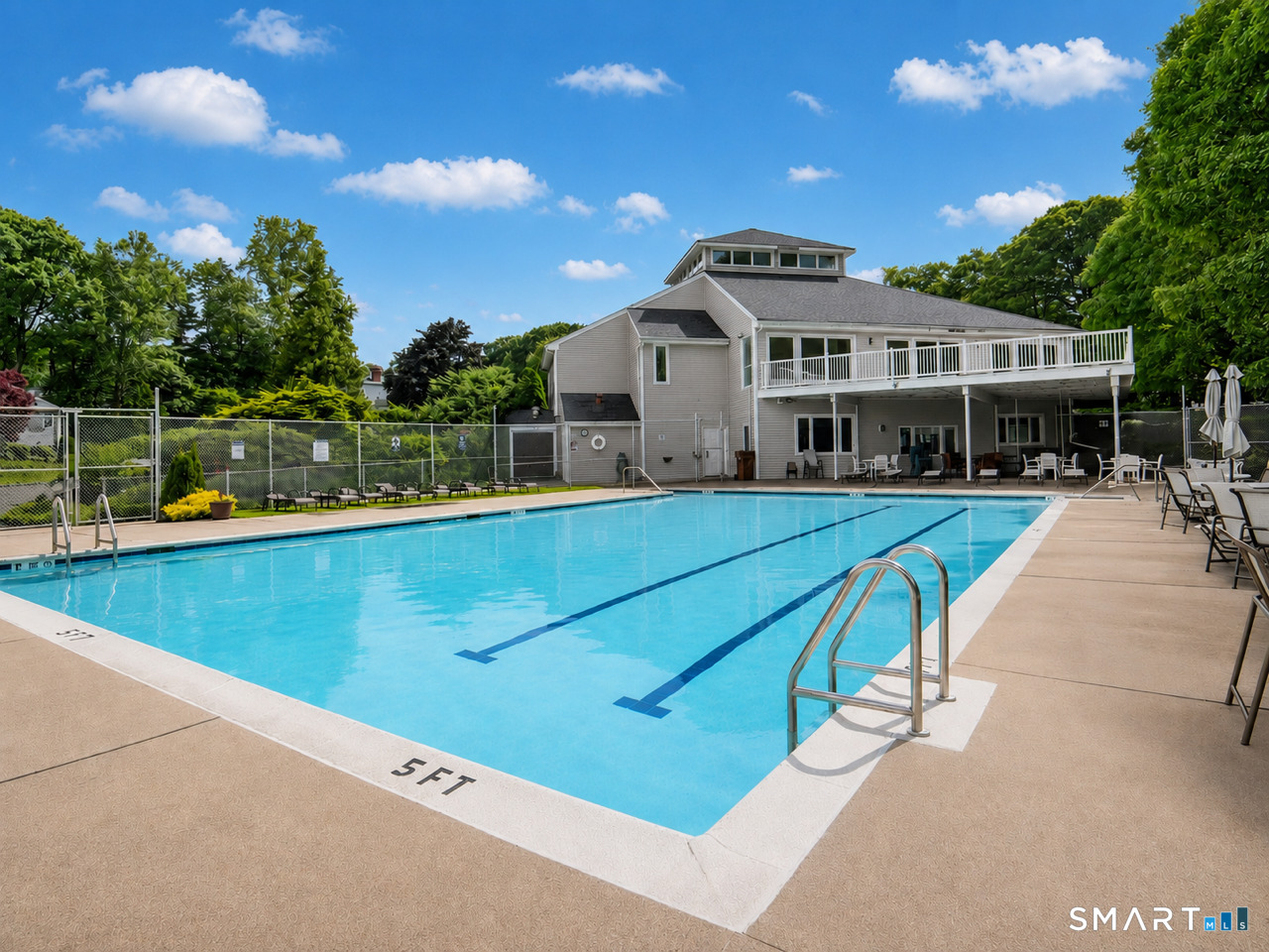 Homes for sale in Shelton, CT | 126 Hunters Crk #126, Shelton, CT 06484 | MLS# 24191636