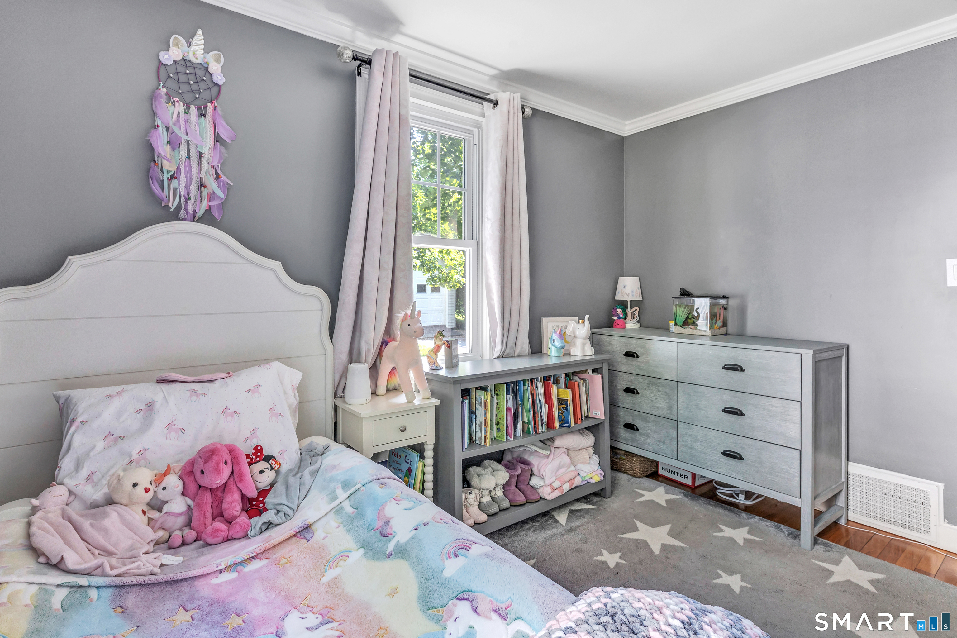 2082 Stratfield Road photo 19