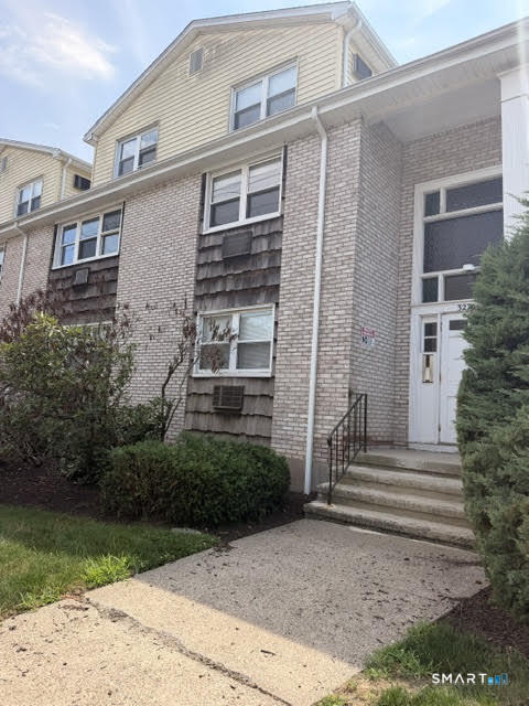 Homes for sale in Bridgeport, CT | 3245 Main St #203, Bridgeport, CT 06606 | MLS# 24191805