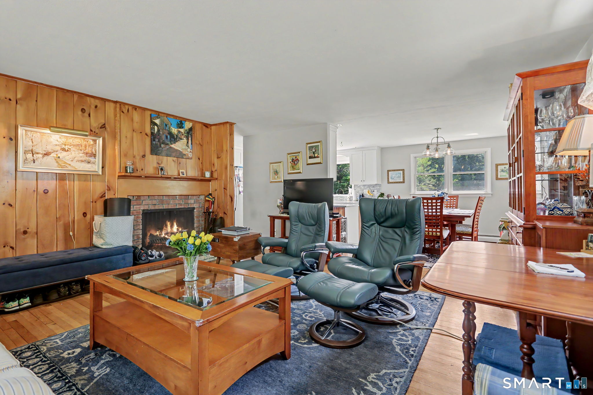 Homes for sale in Newtown, CT | 28 Juniper Rd, Newtown, CT 06470 | MLS# 24194137