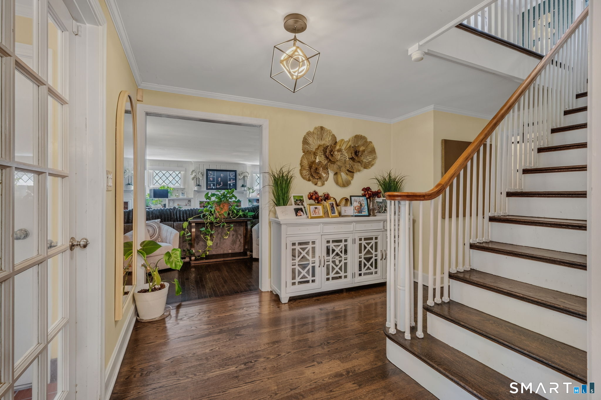 185 Lydale Place photo 3